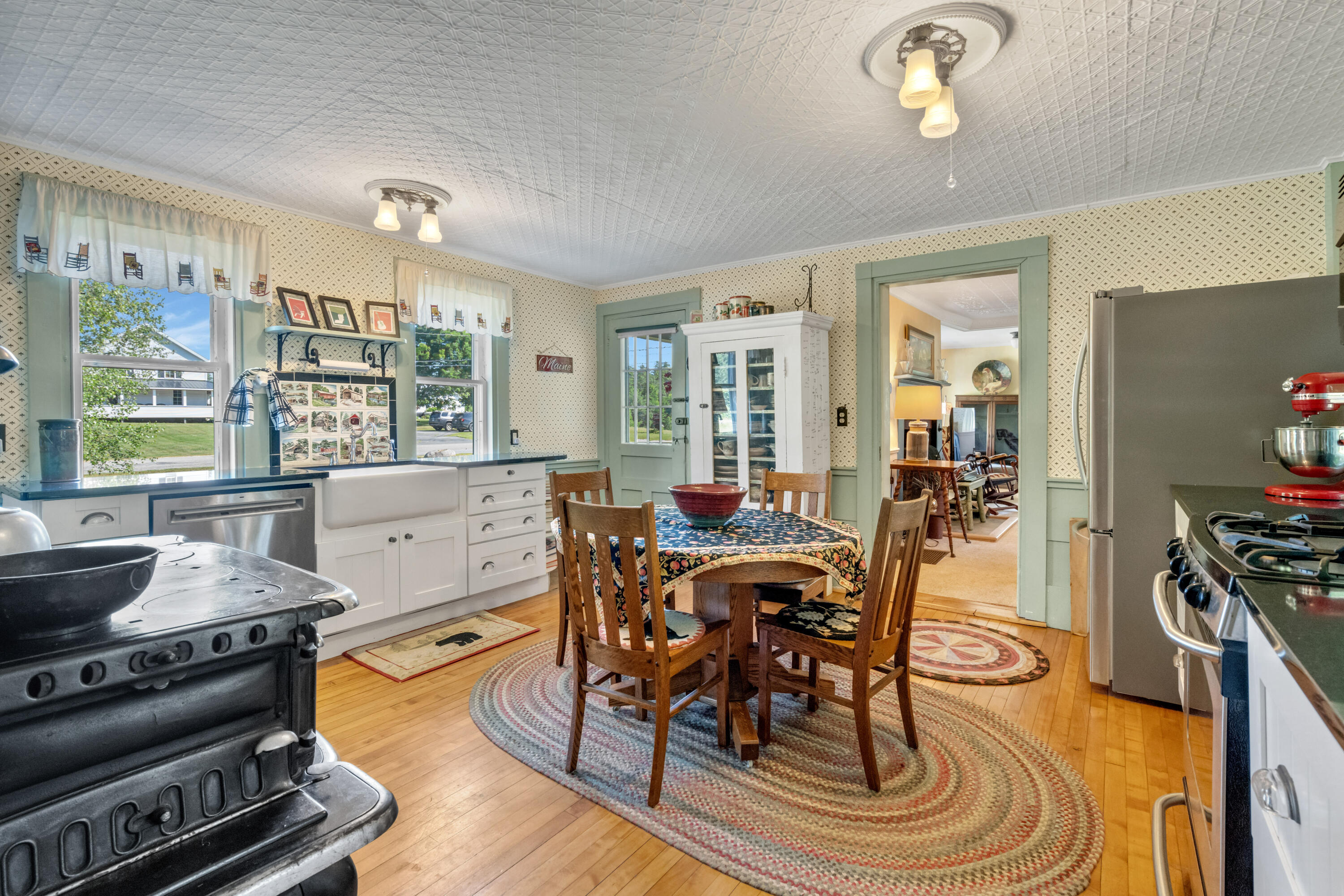 main property photo 14