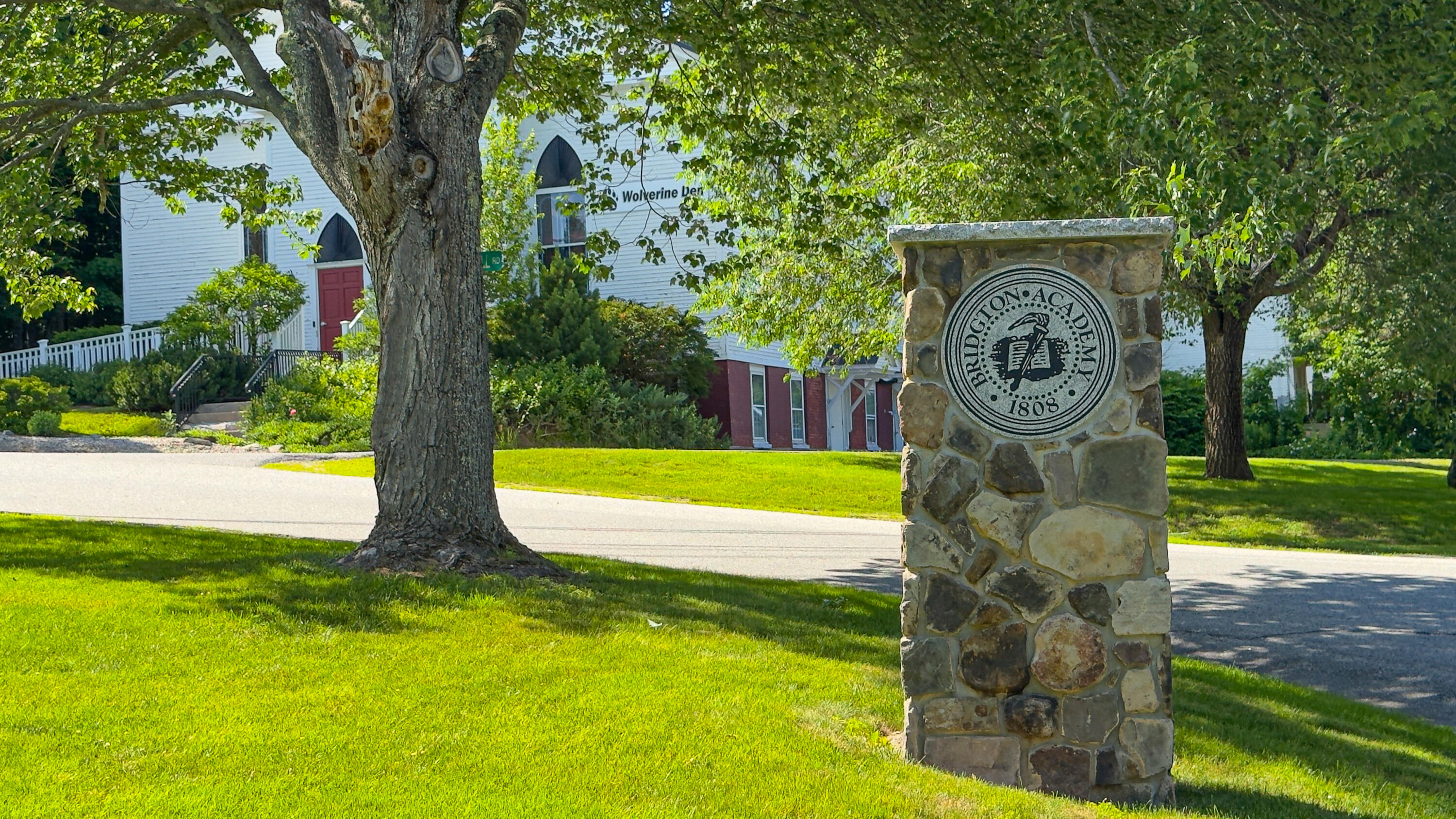 main property photo 79