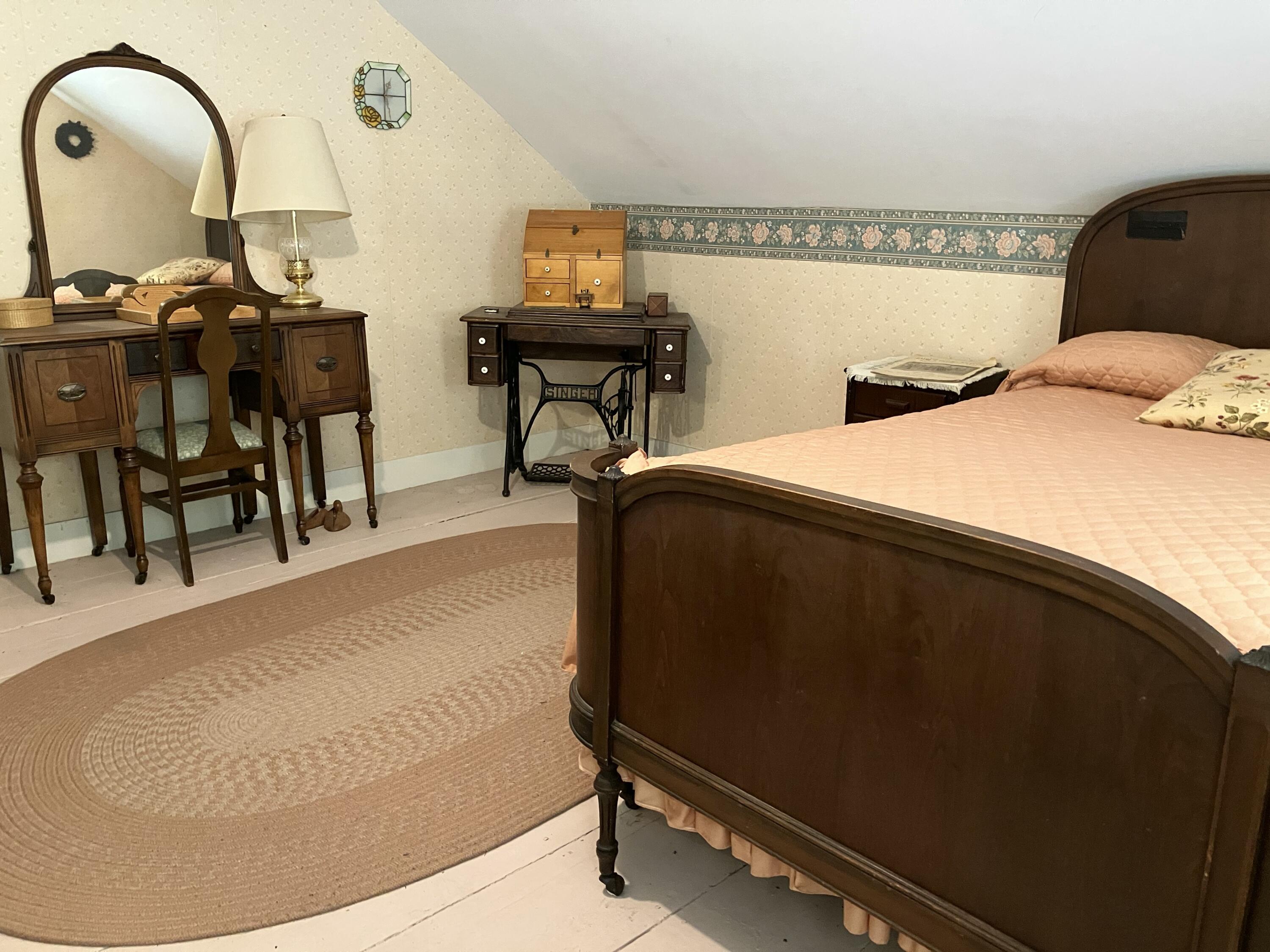 main property photo 39