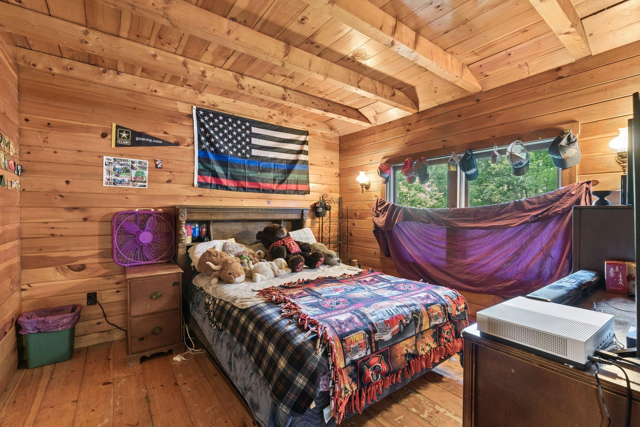 main property photo 15