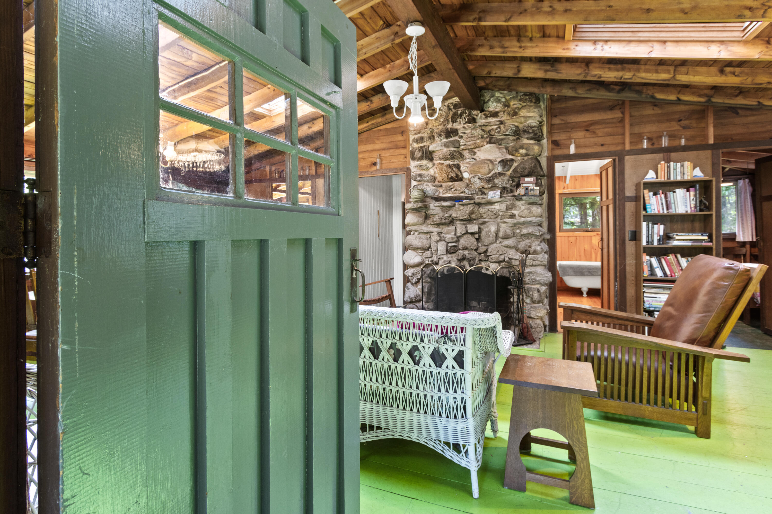 main property photo 8