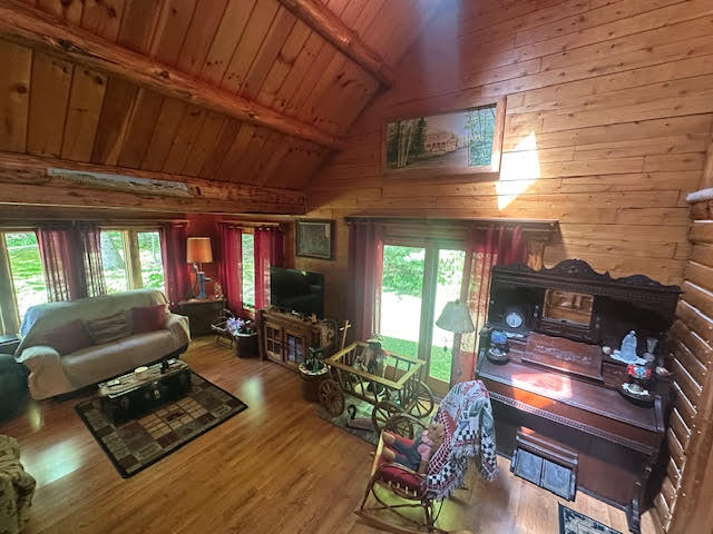 main property photo 31