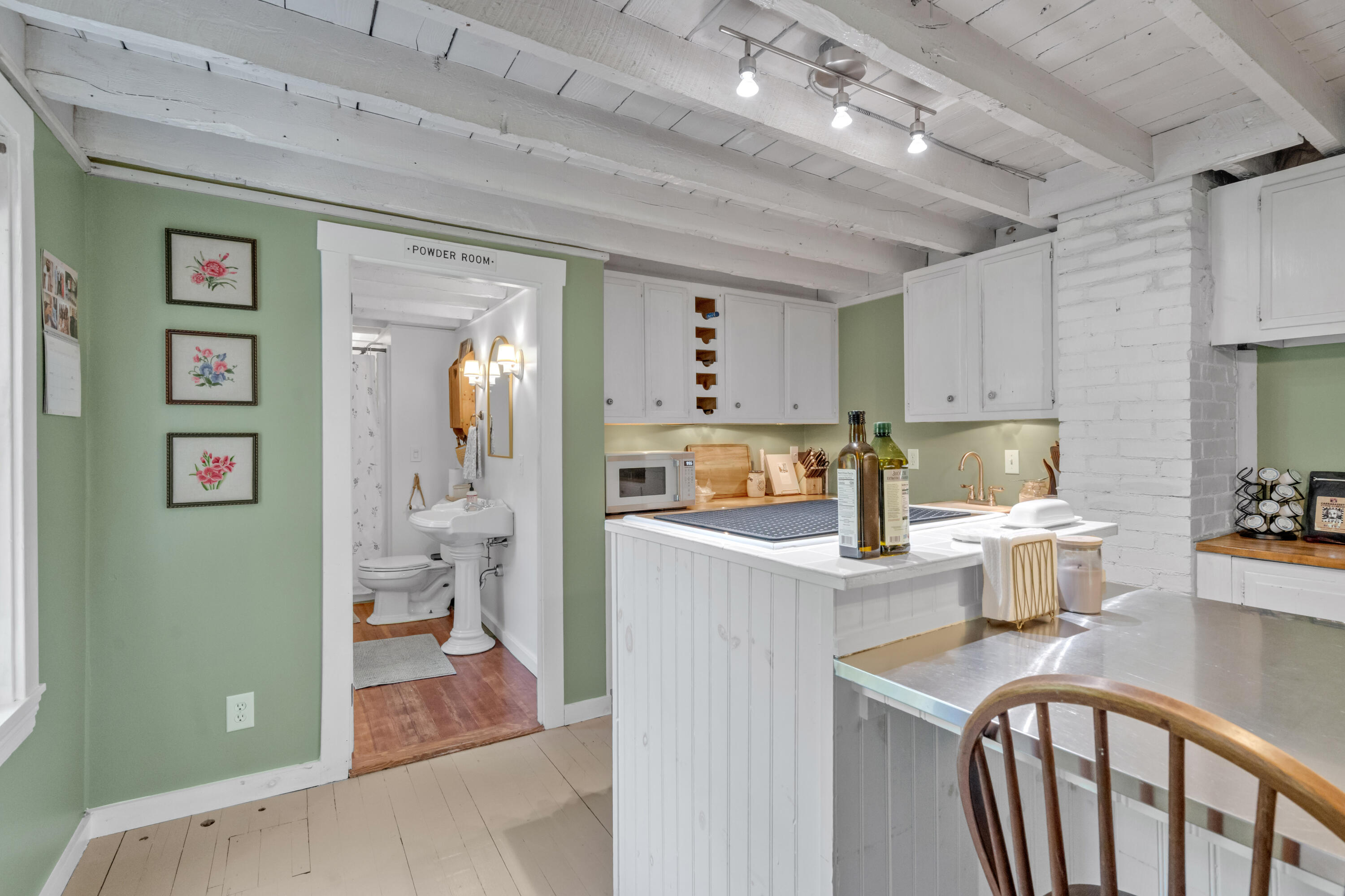 main property photo 21