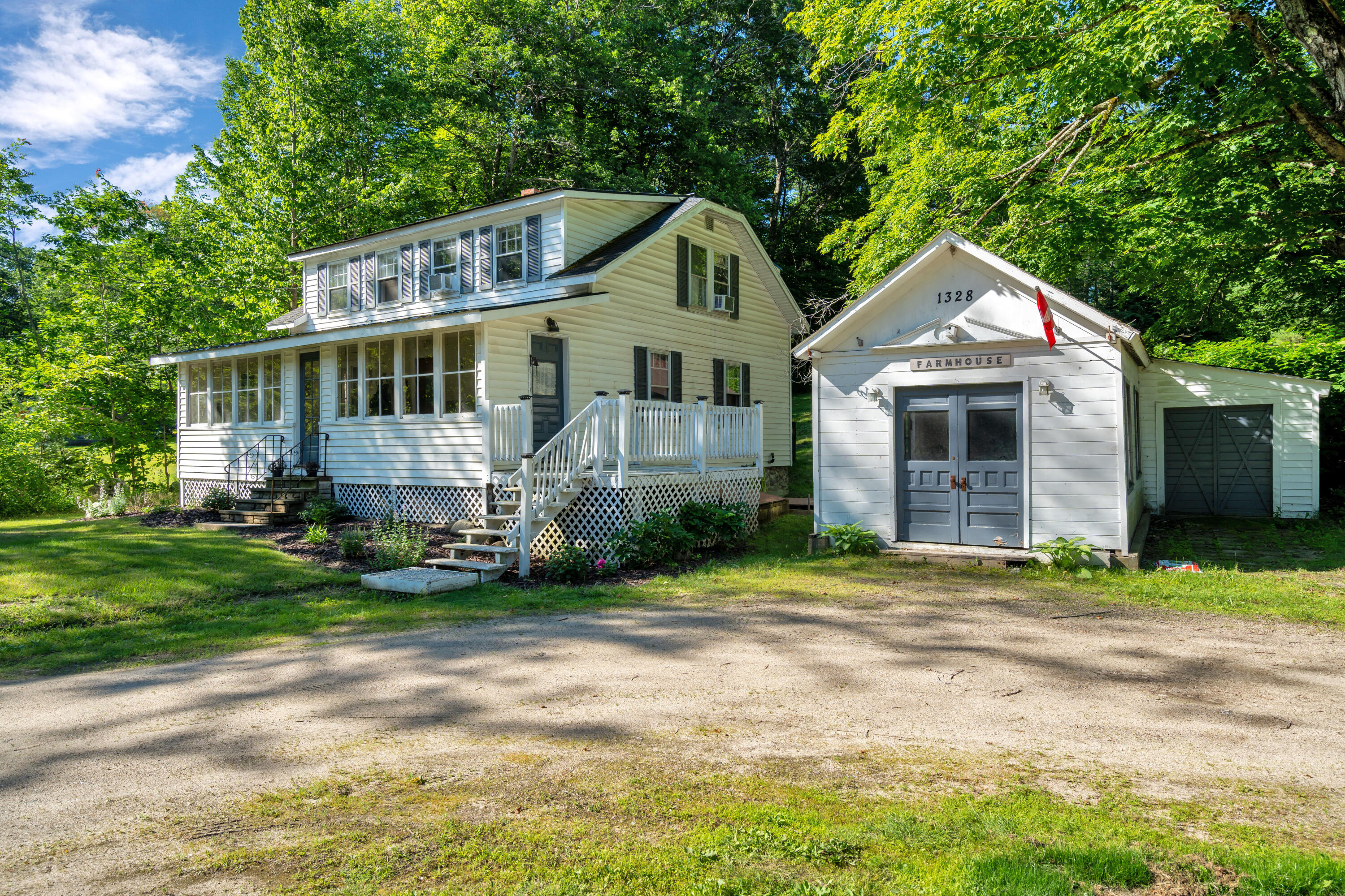 main property photo 42