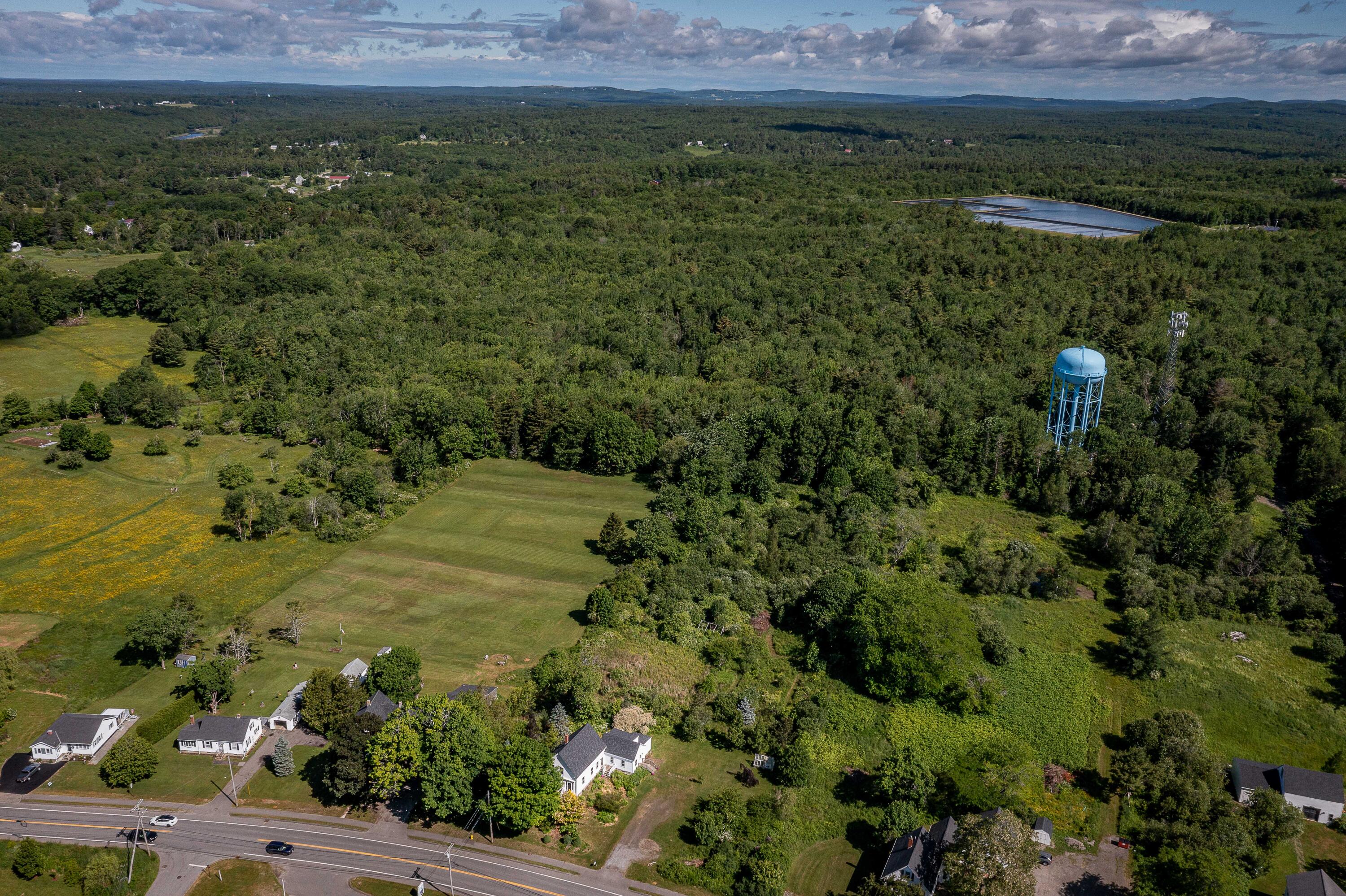 main property photo 60
