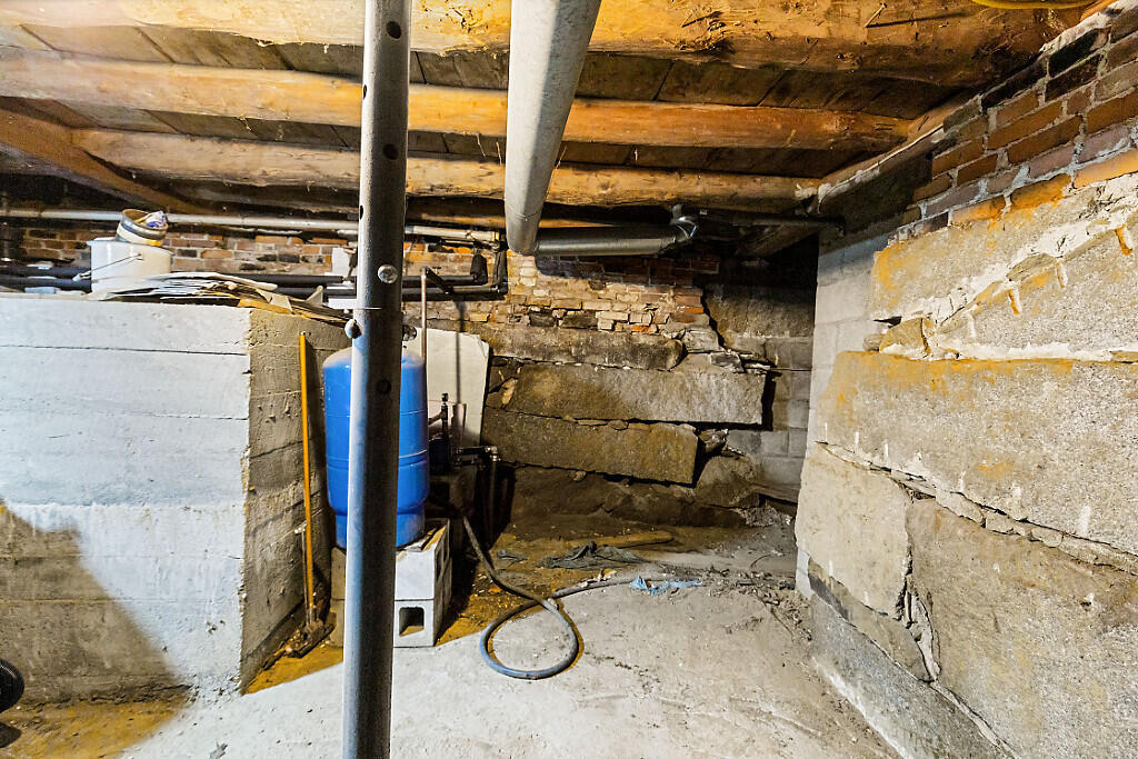 main property photo 54