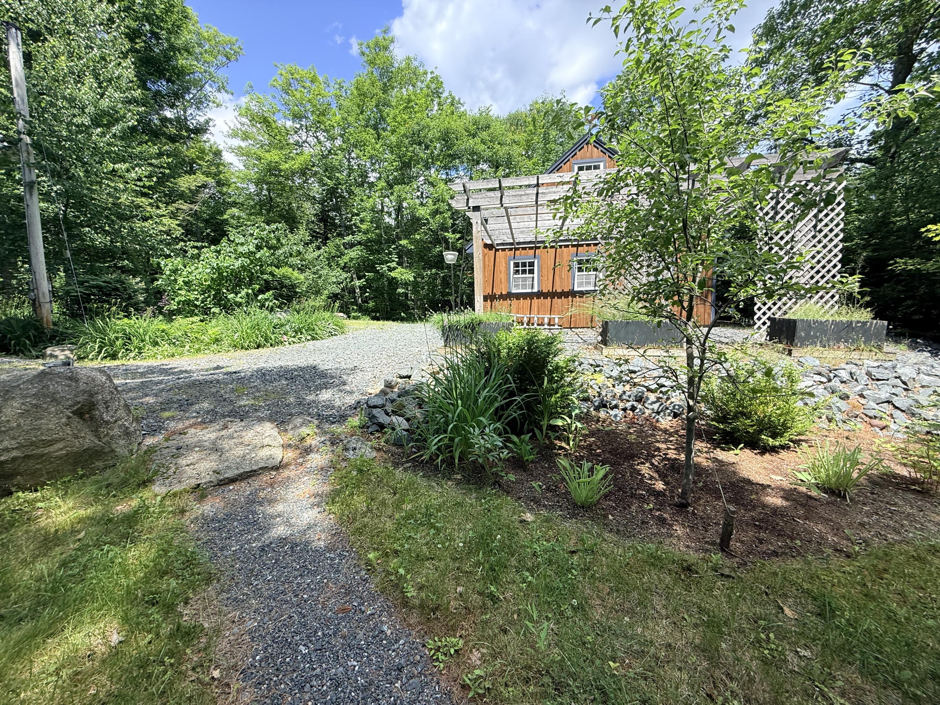 main property photo 47