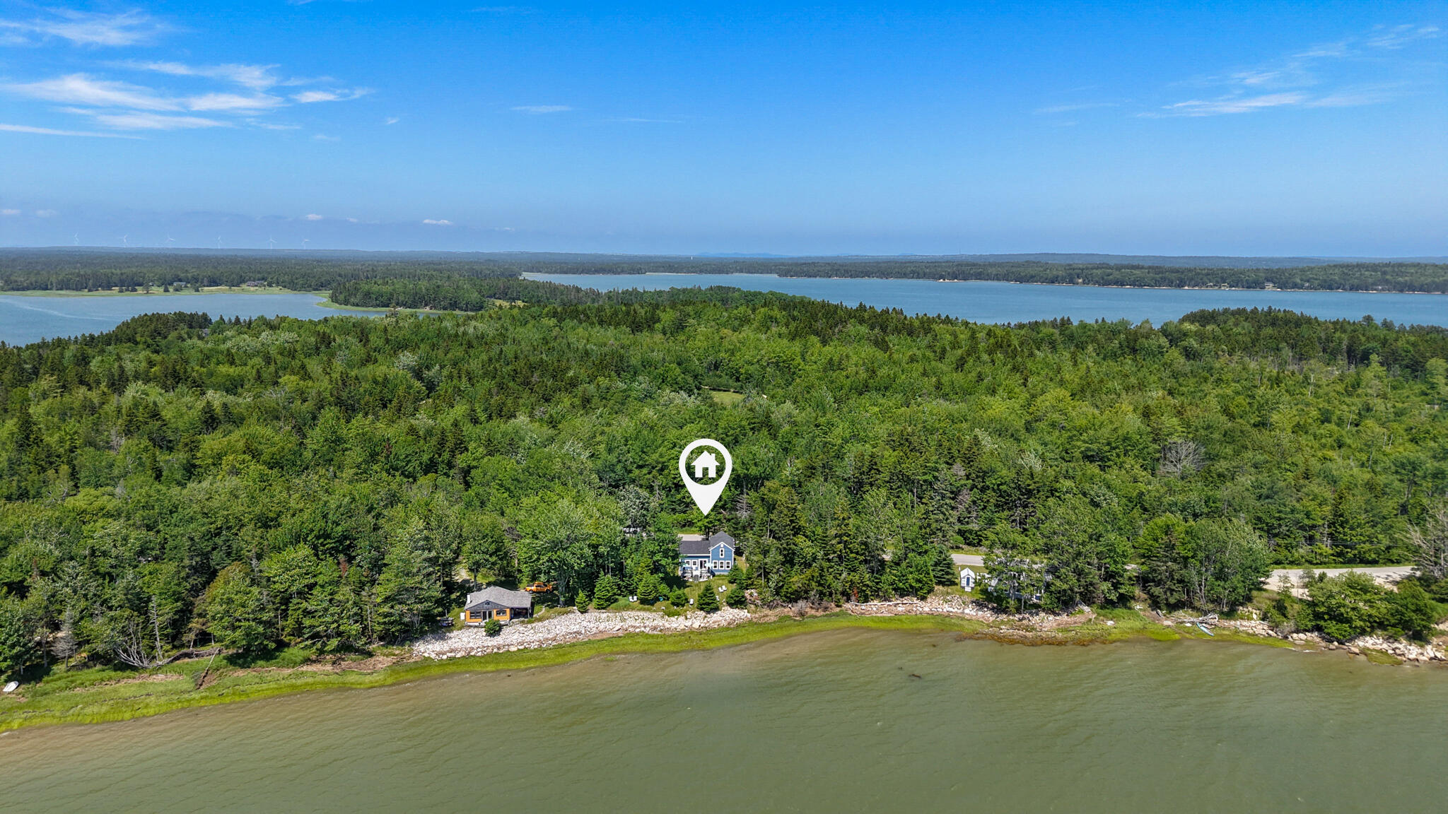 main property photo 40