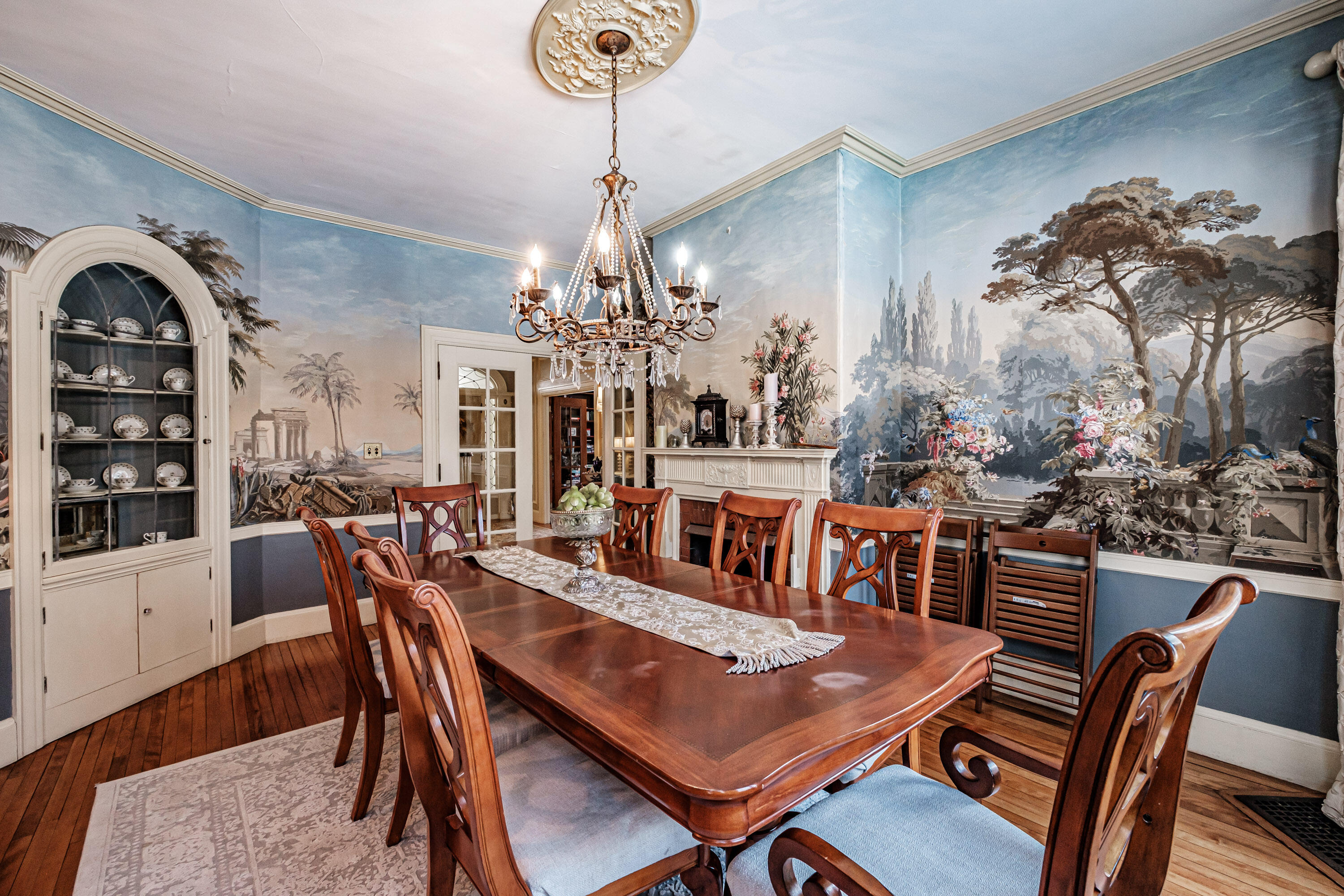 main property photo 41