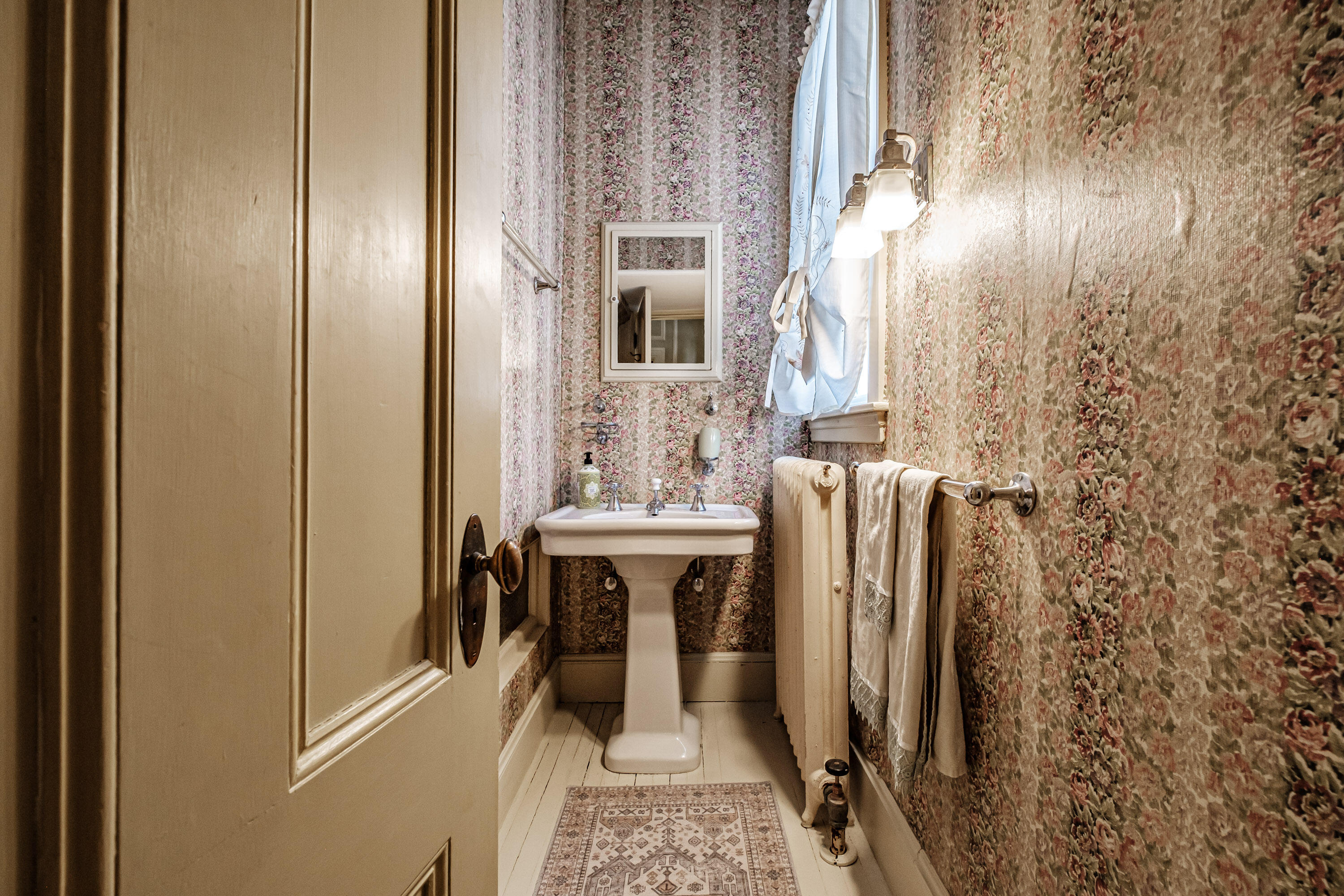 main property photo 50
