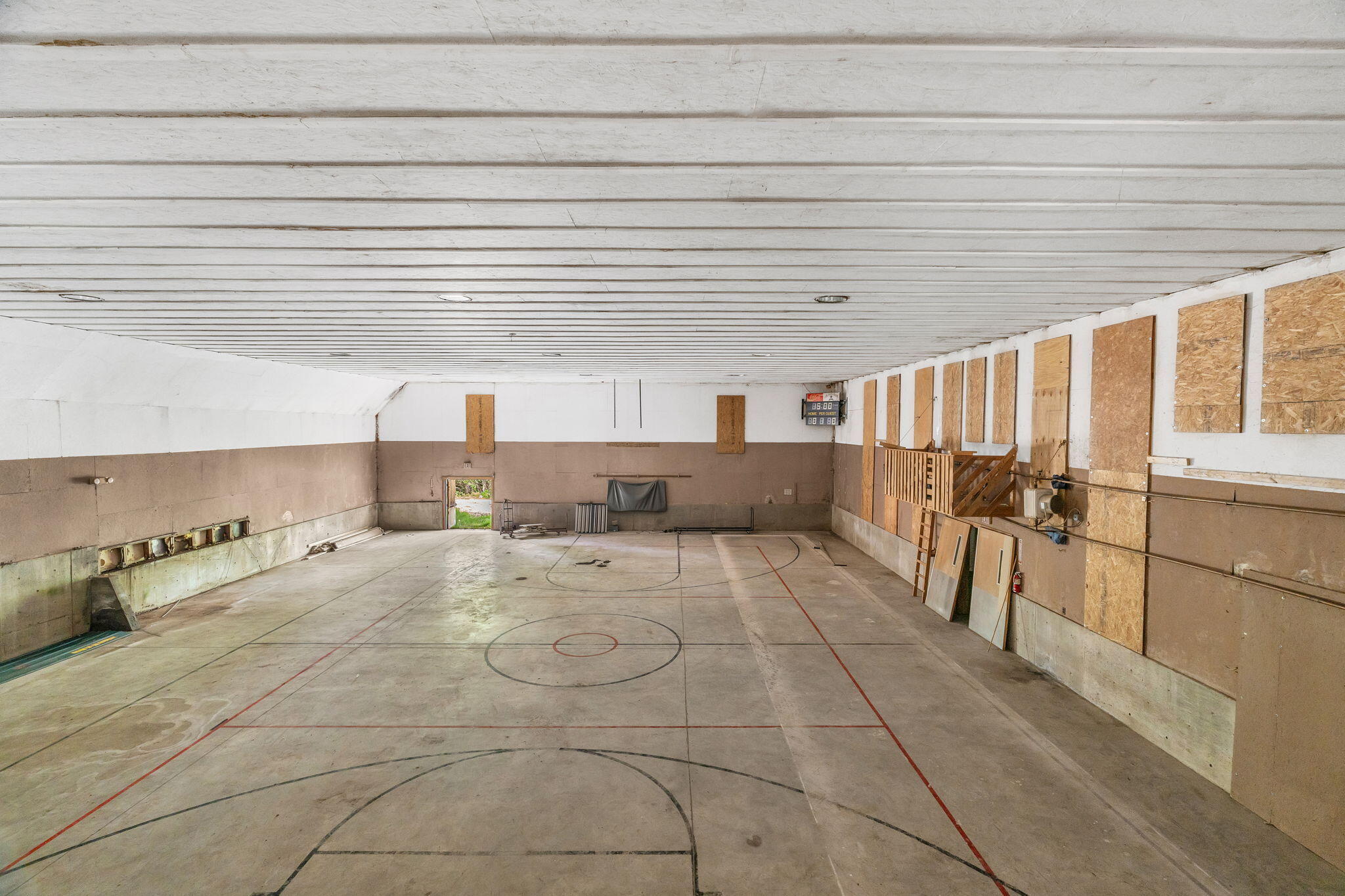 main property photo 31