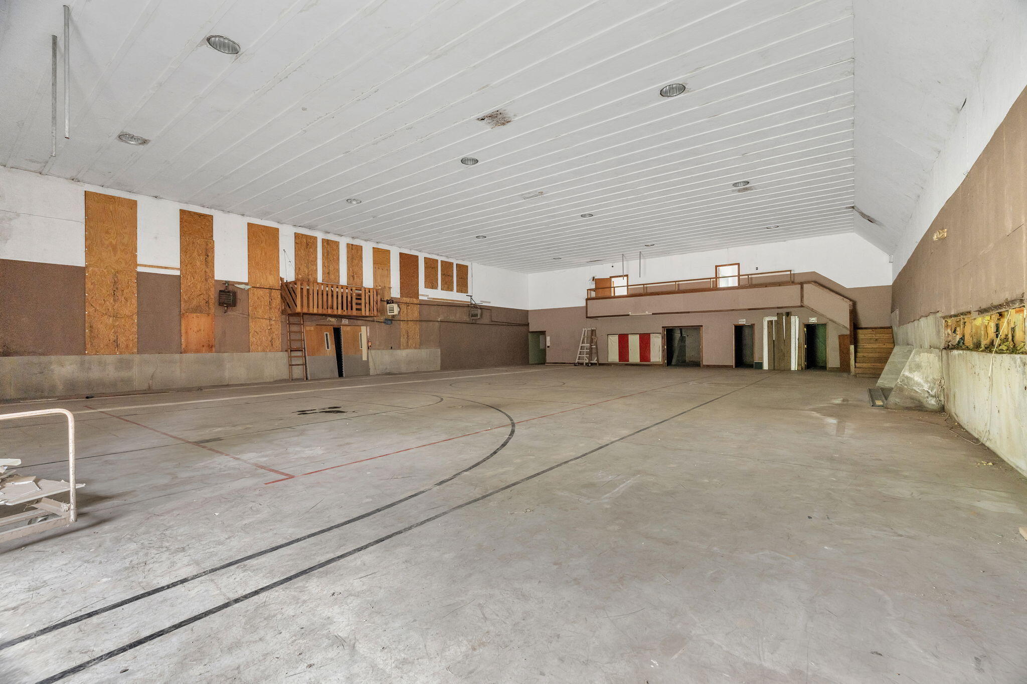 main property photo 34