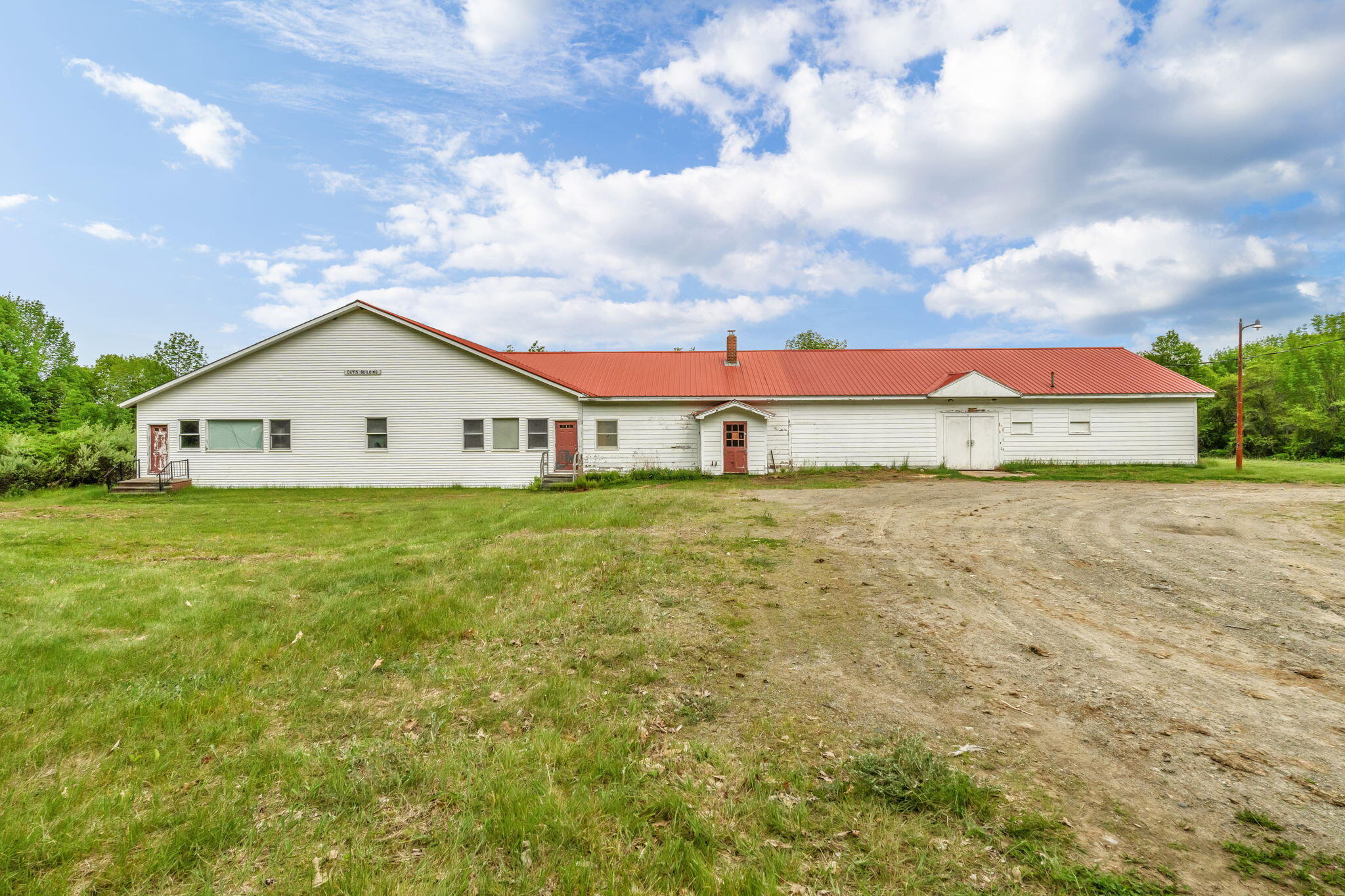 main property photo 41