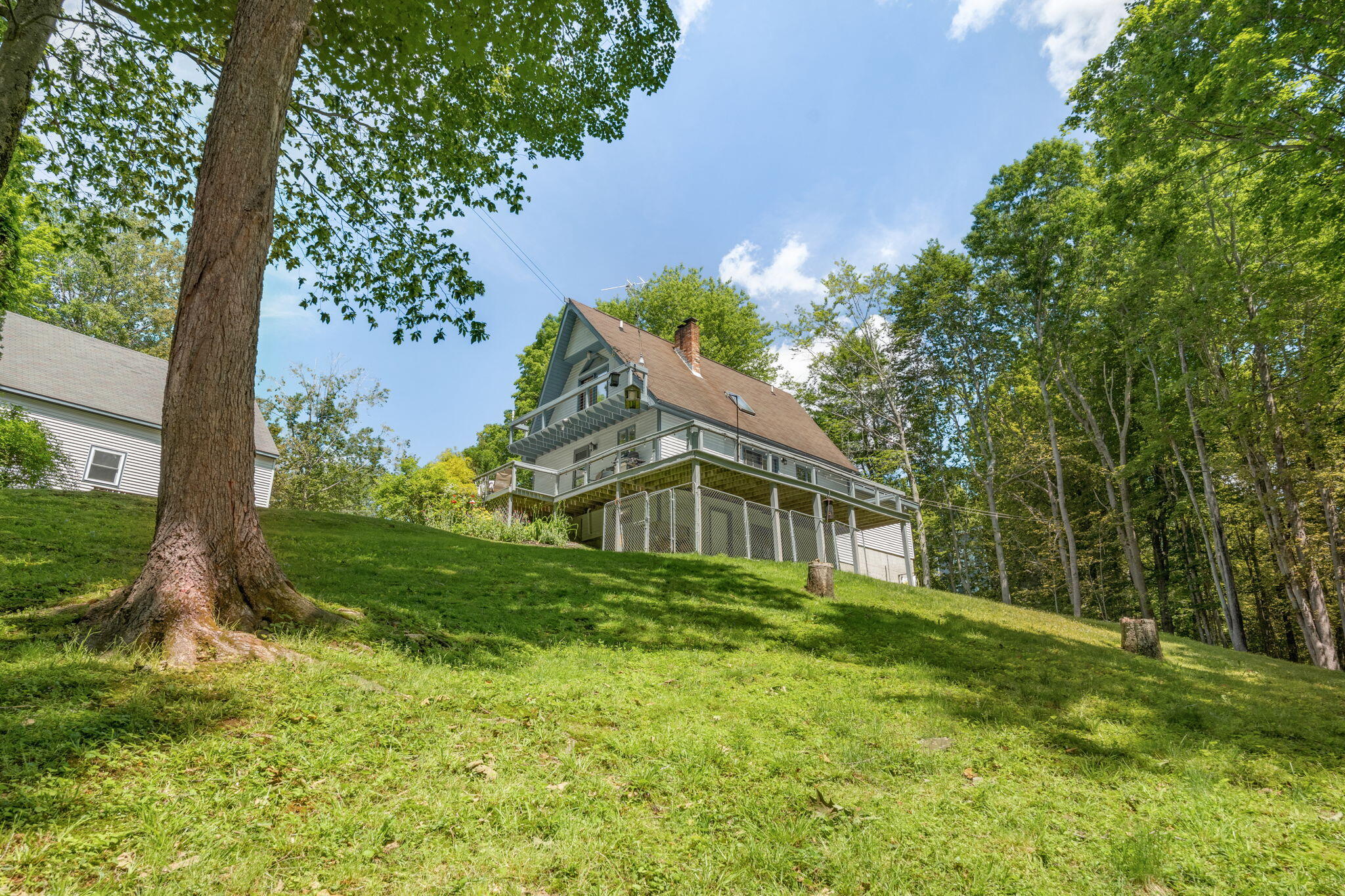 main property photo 47