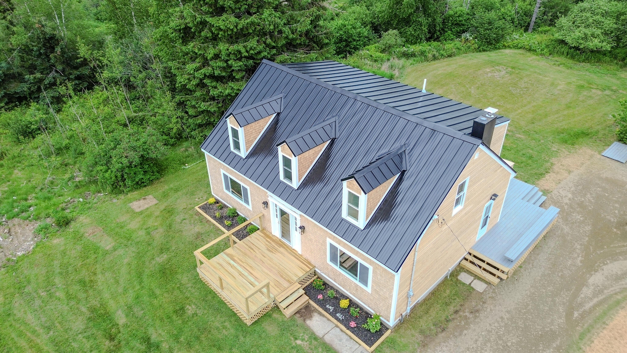 main property photo 66