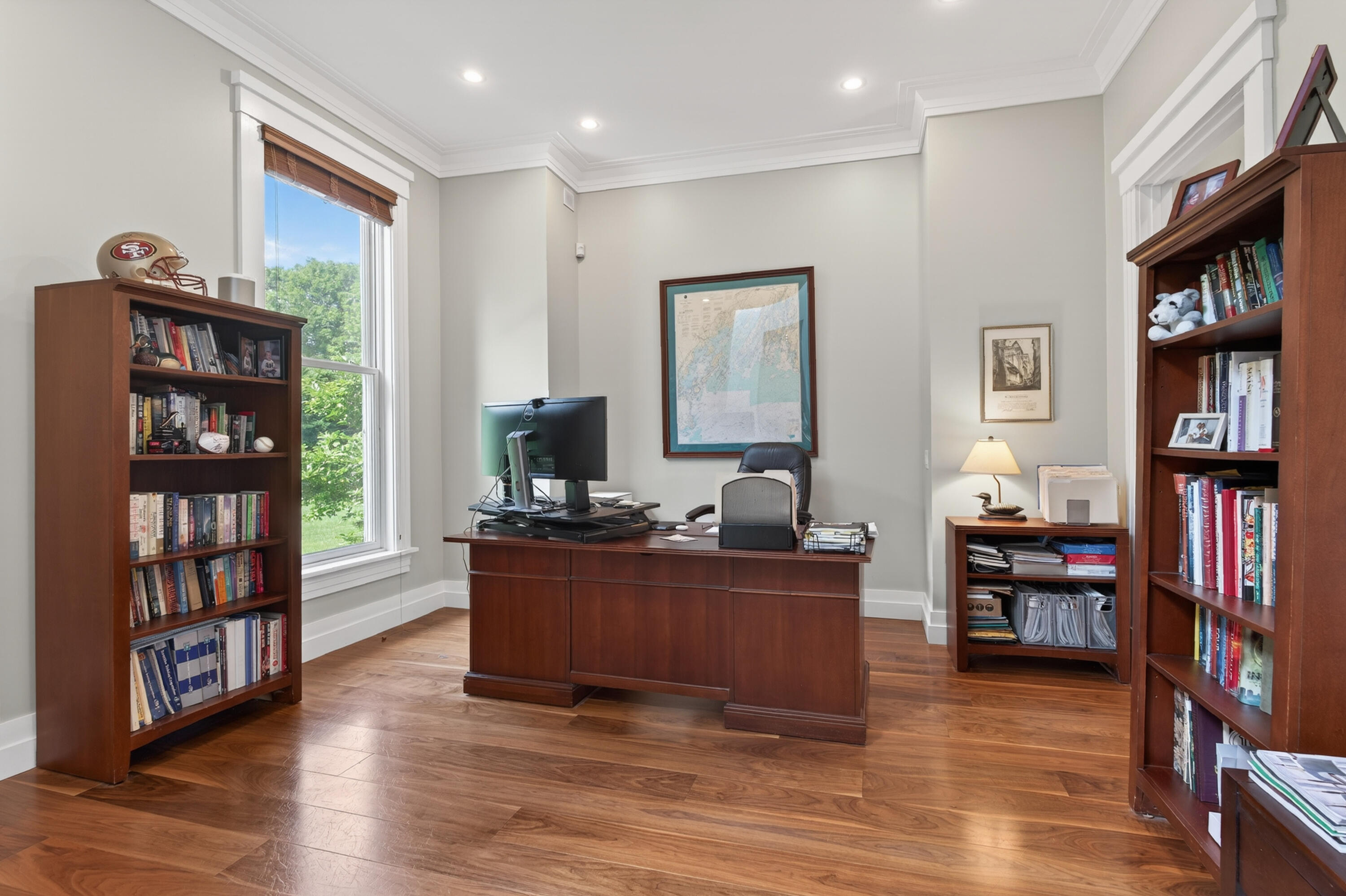main property photo 28