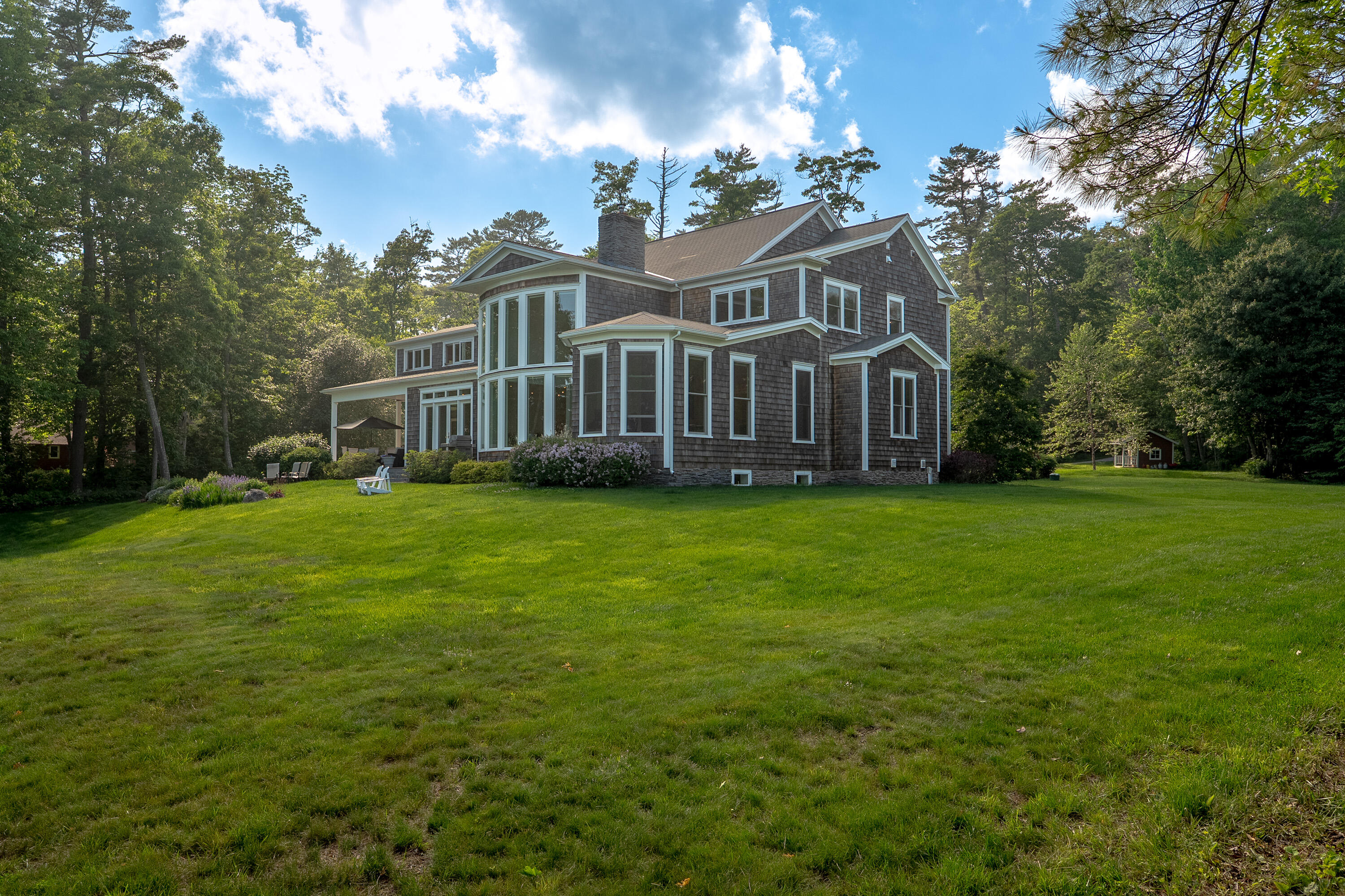 main property photo 40