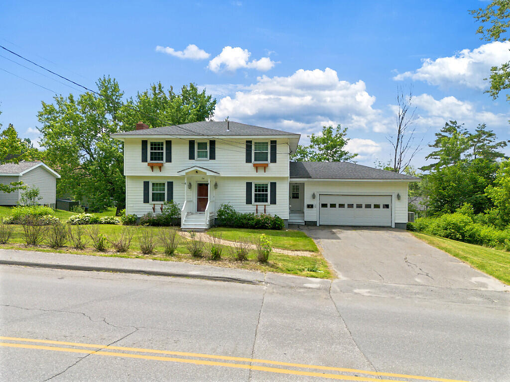 main property photo 45
