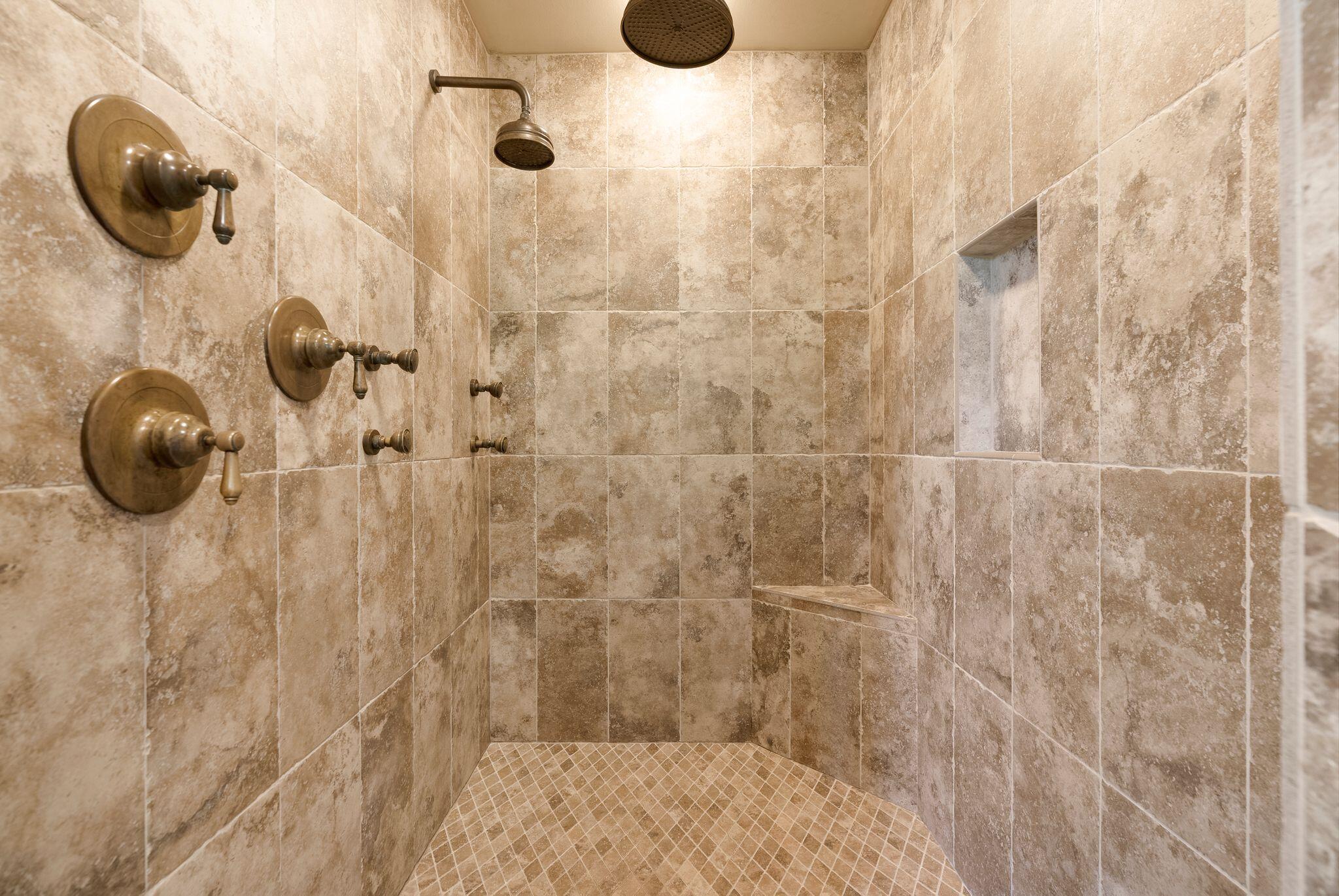 main property photo 68
