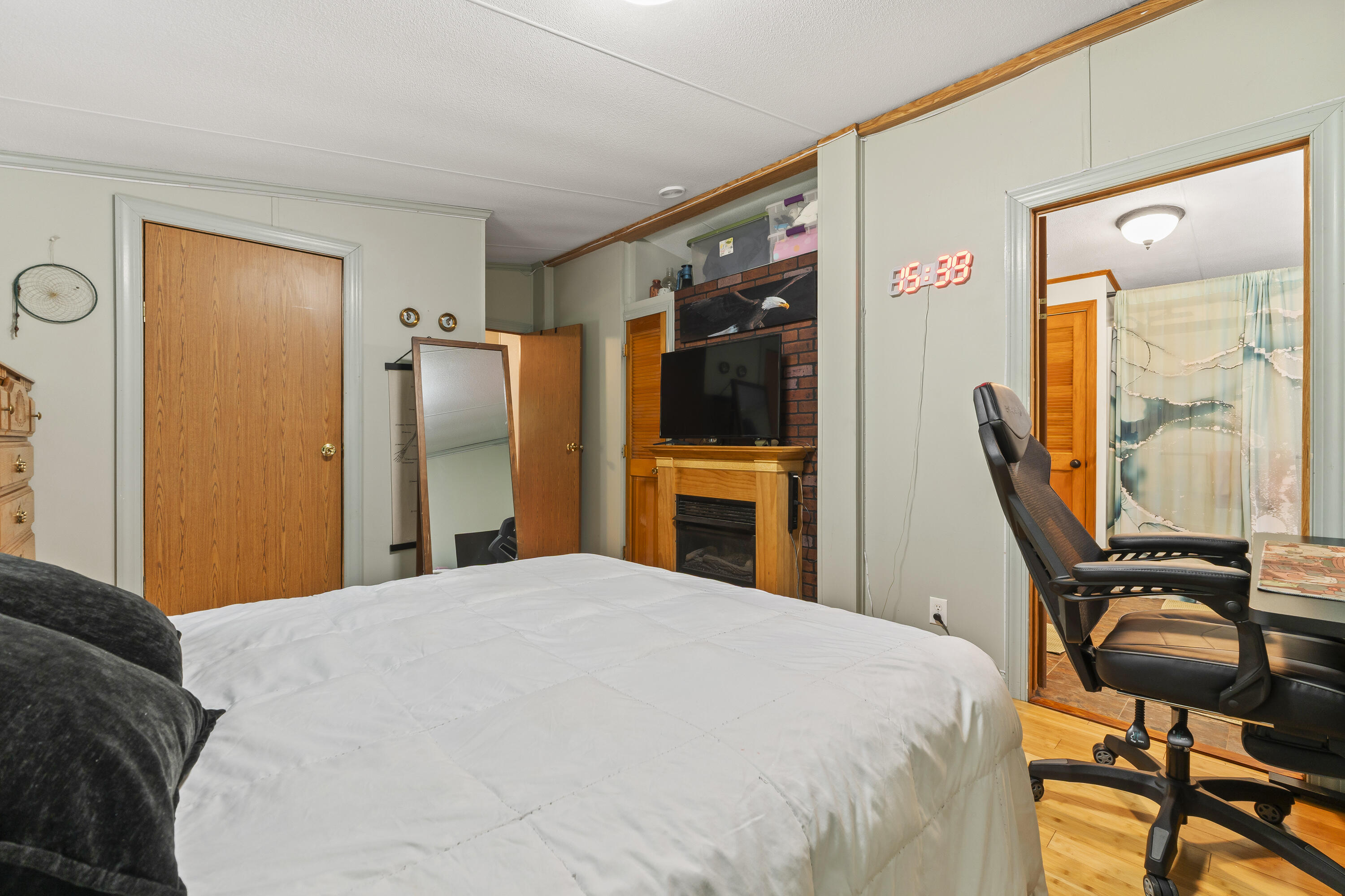 main property photo 52