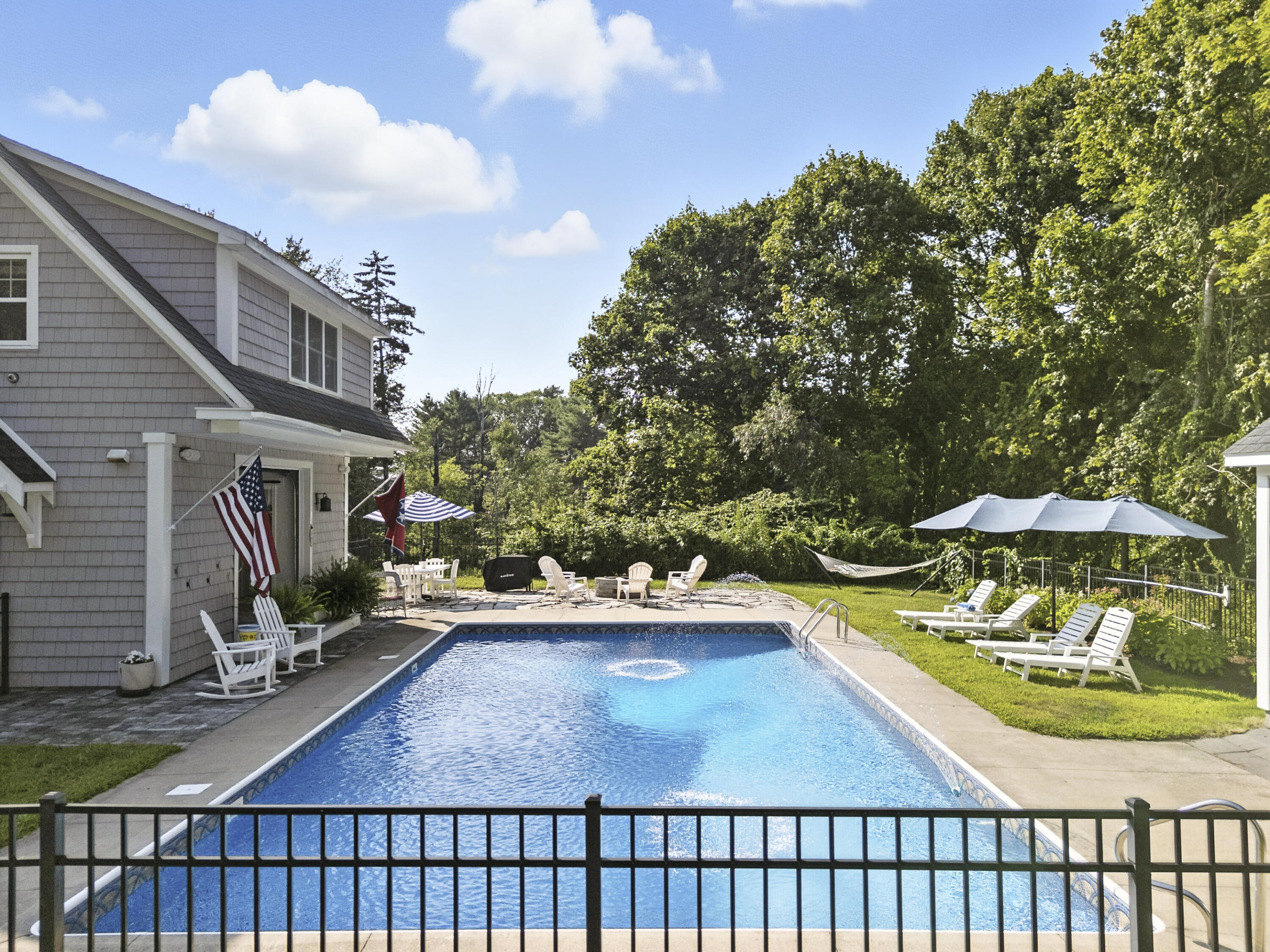 main property photo 70