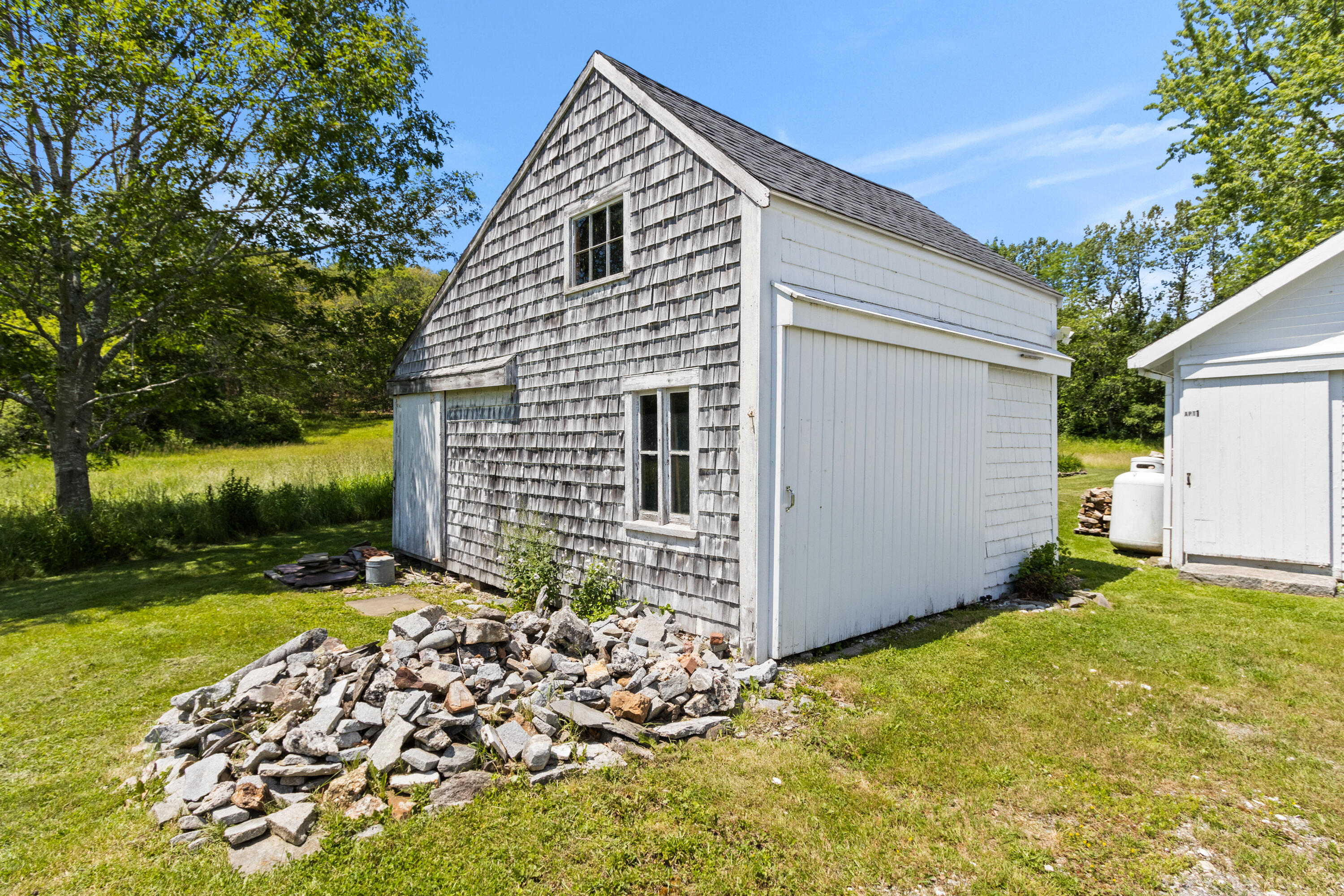 main property photo 80