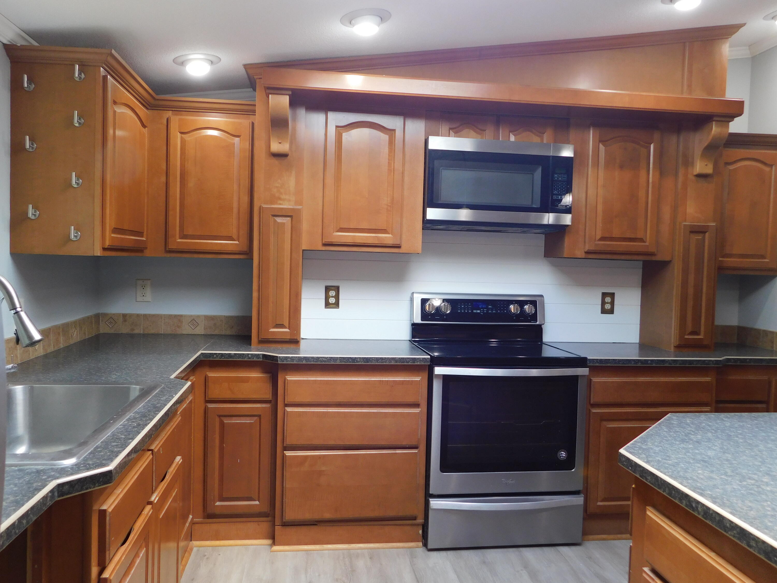 main property photo 57