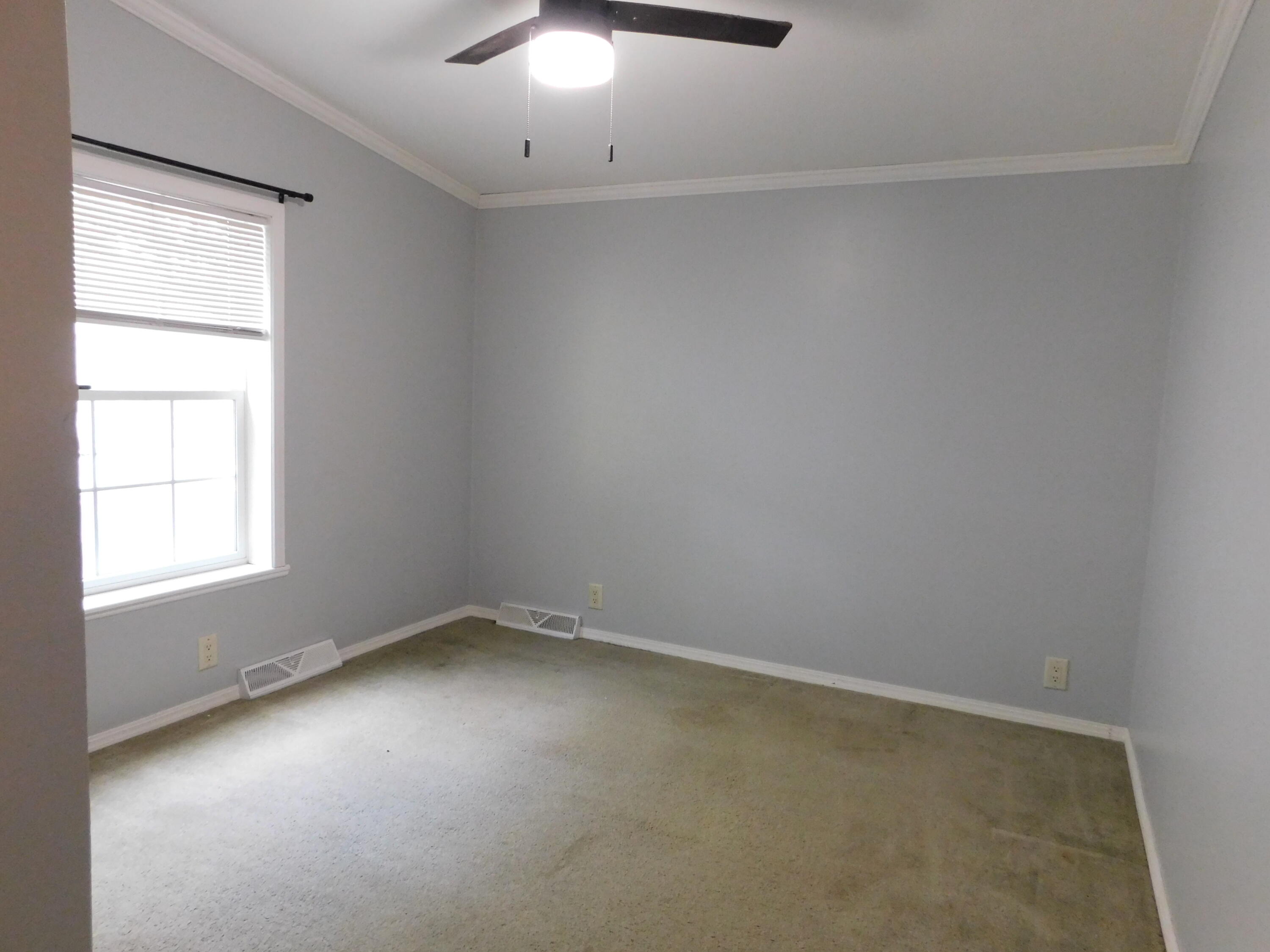 main property photo 78
