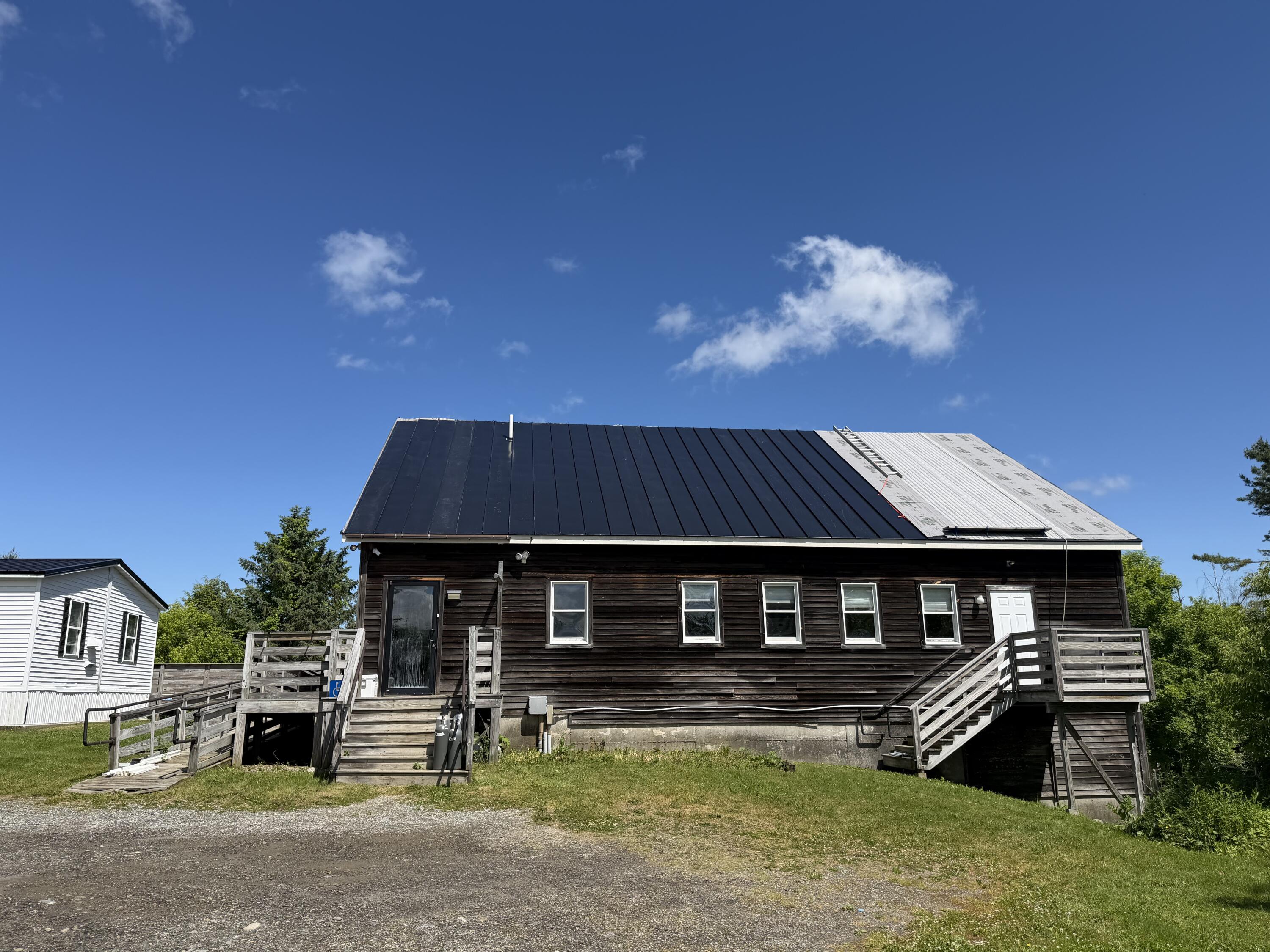 main property photo 12