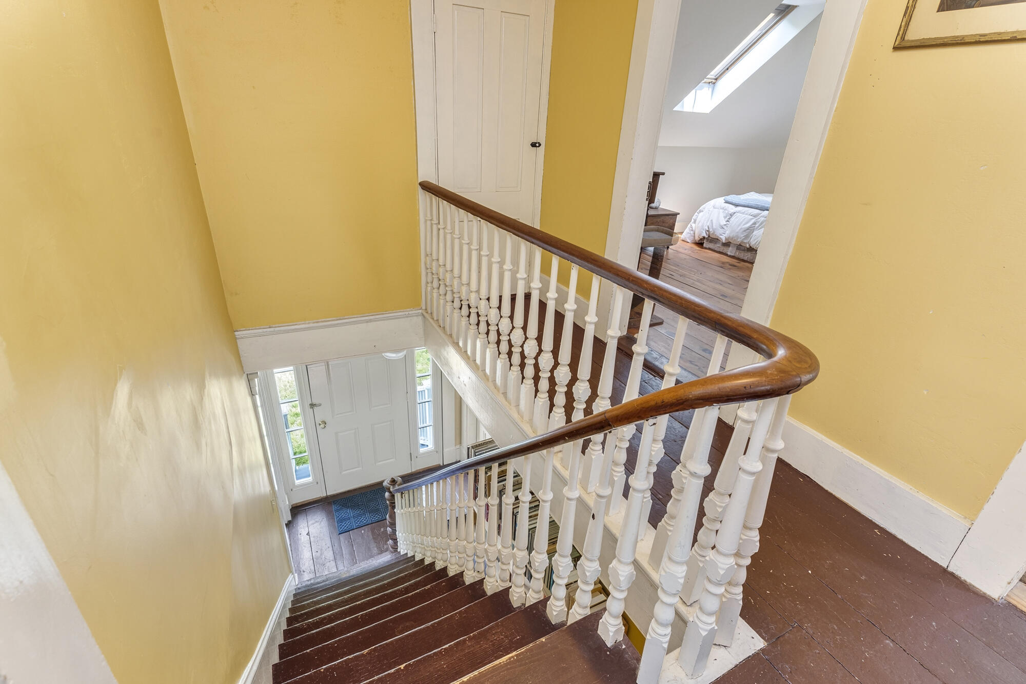 main property photo 34