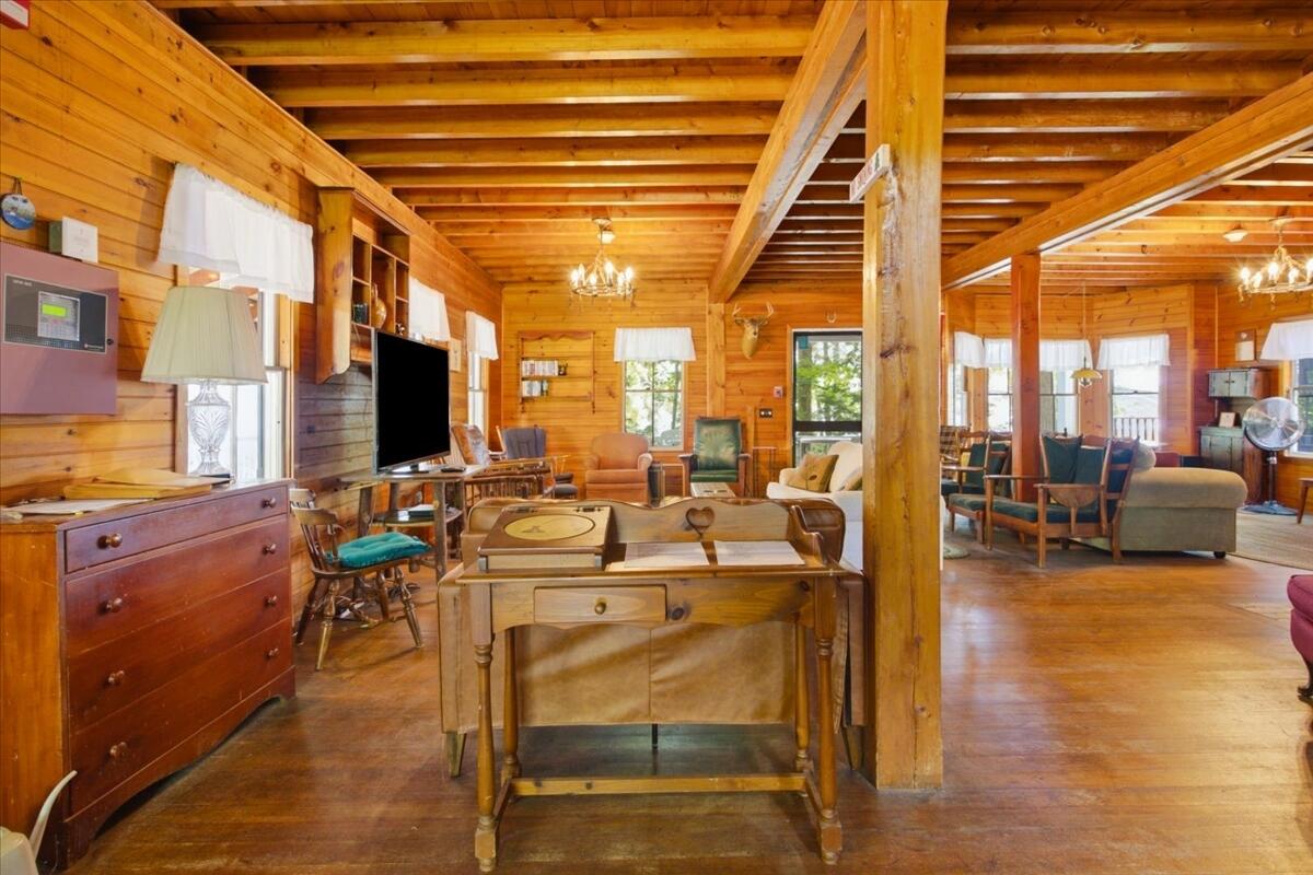 main property photo 54