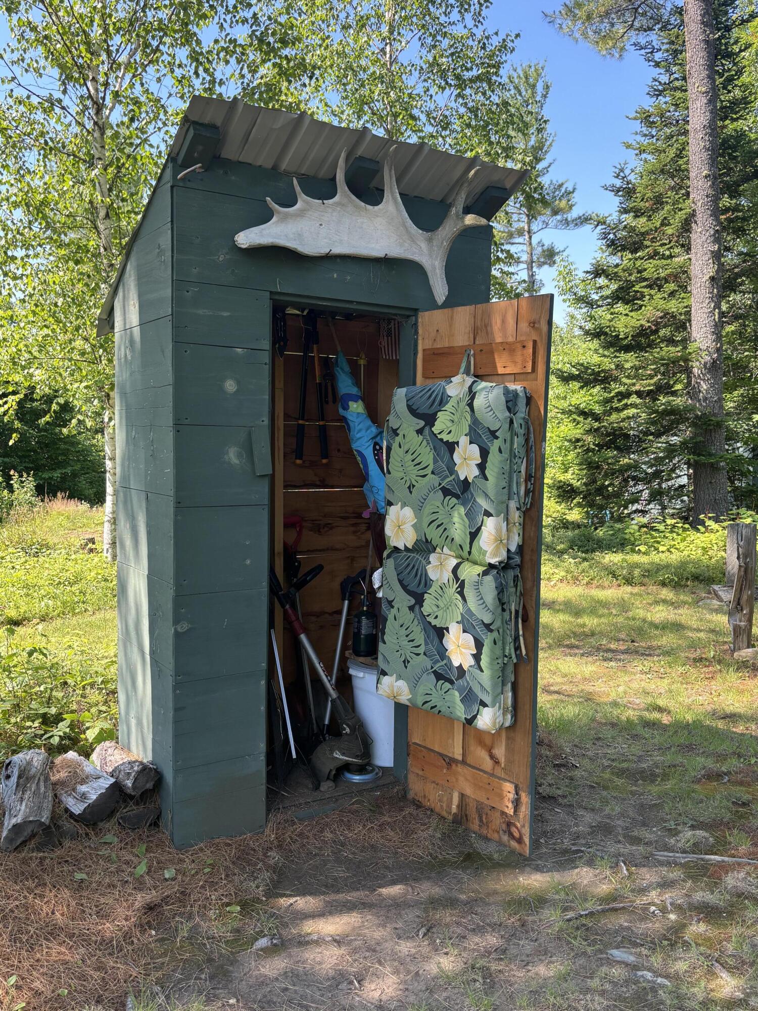 main property photo 68