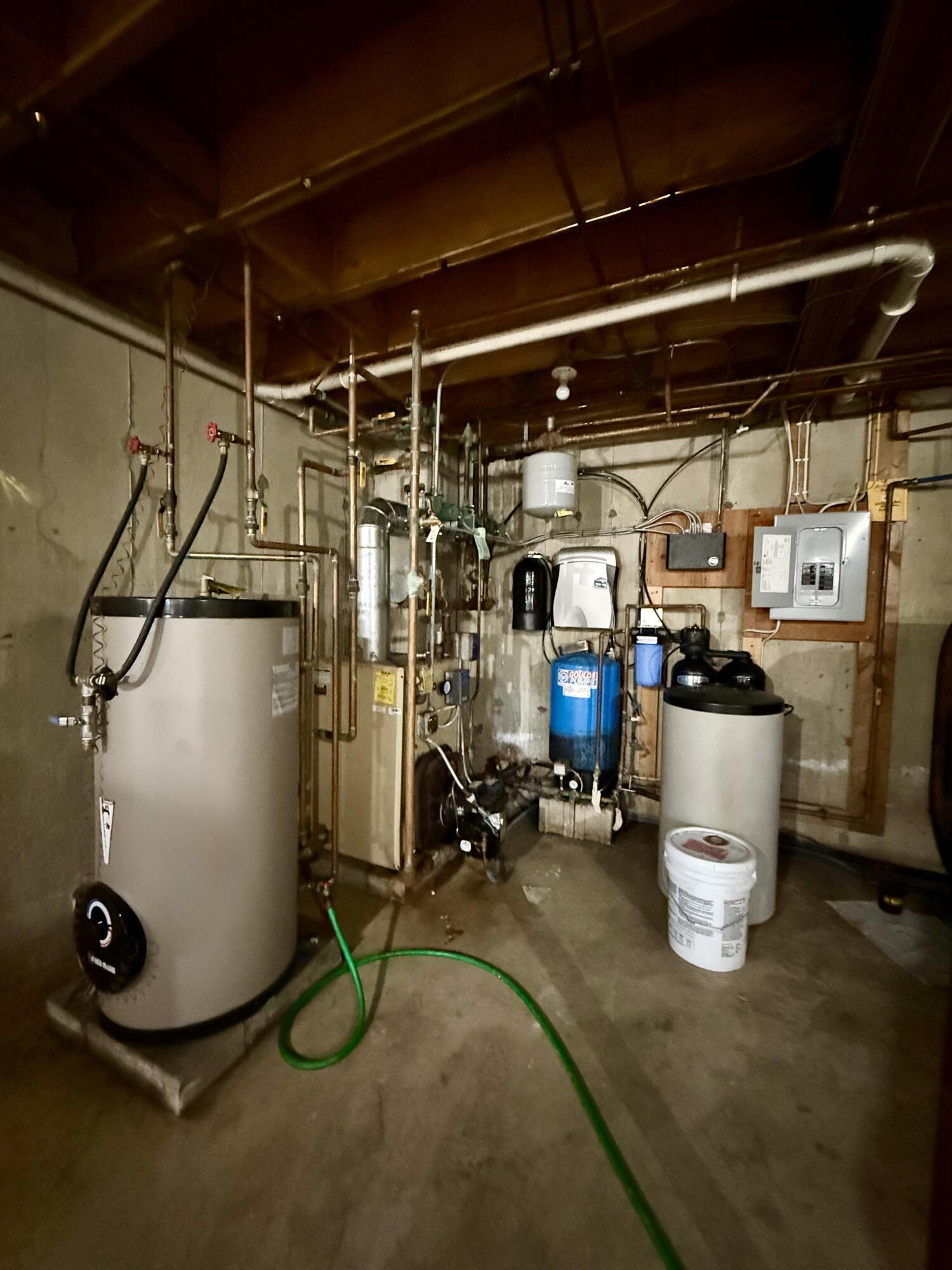 main property photo 67