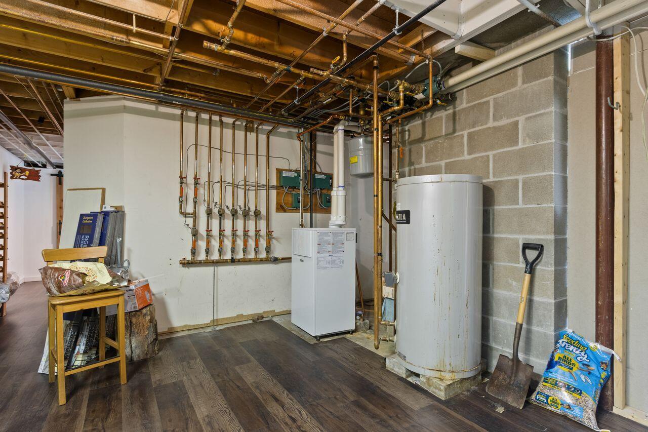 main property photo 54