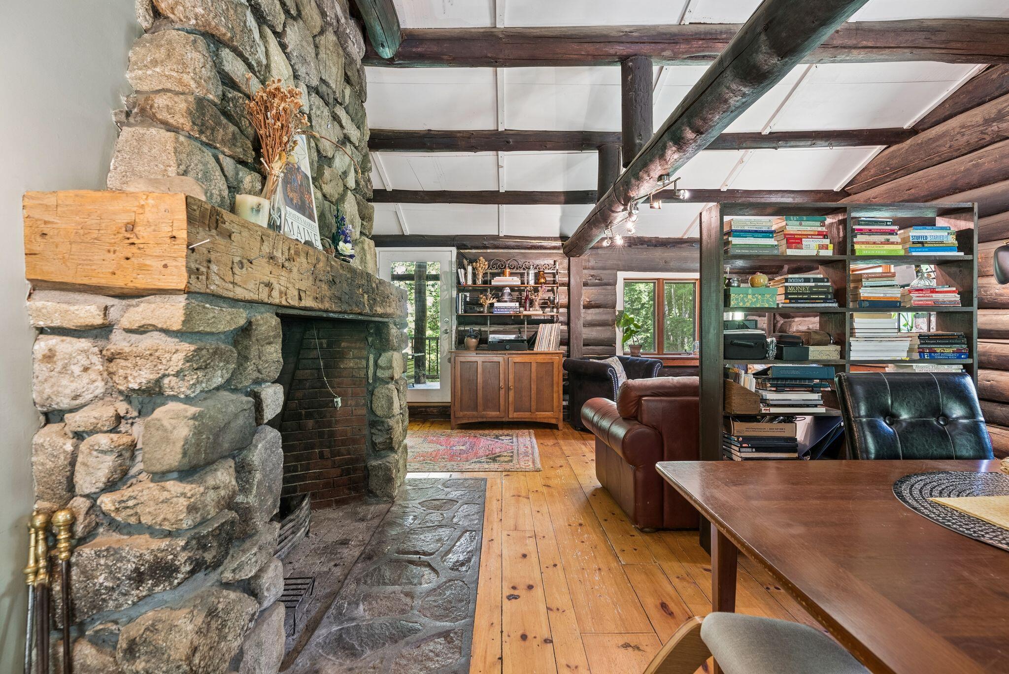 main property photo 14