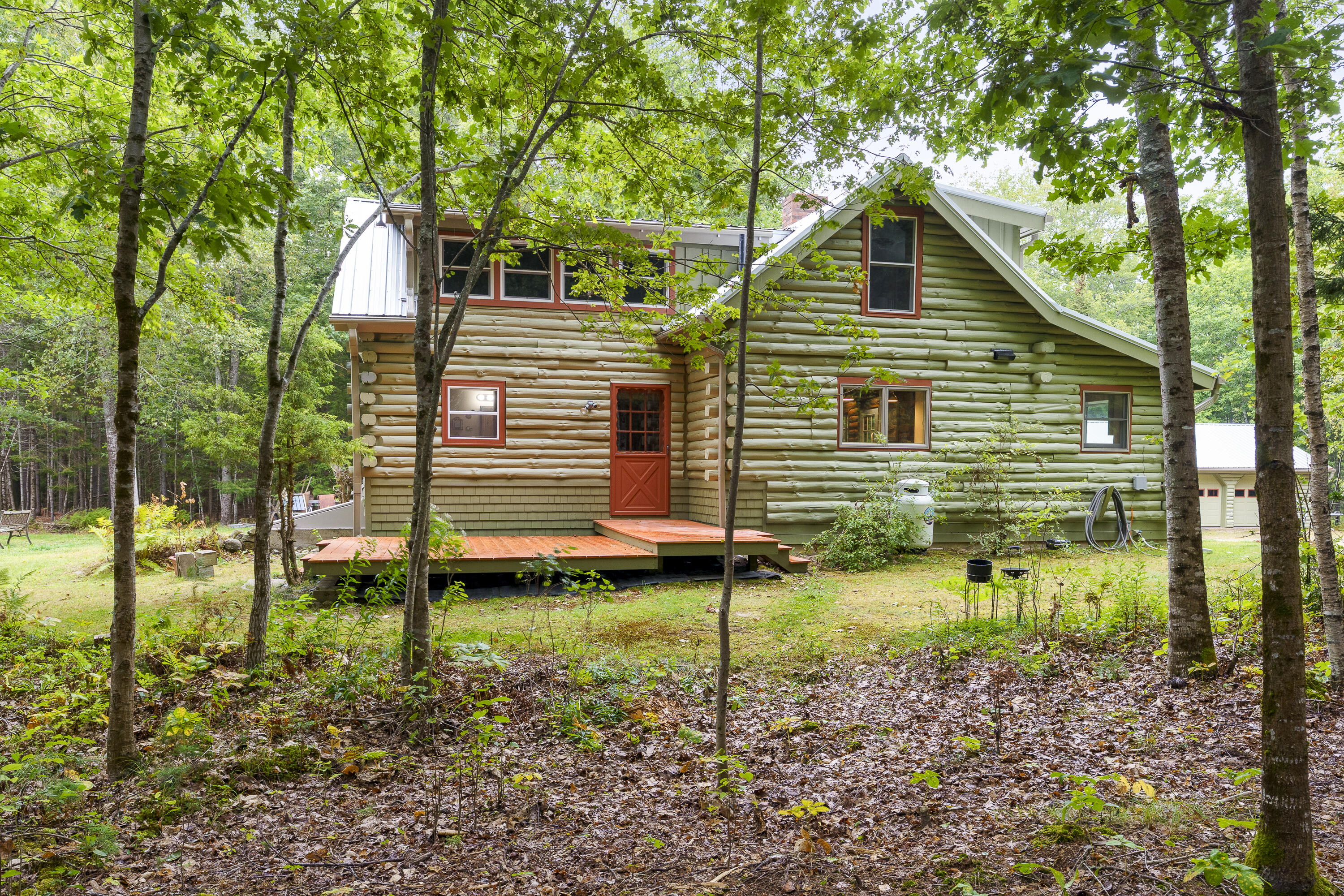 main property photo 10