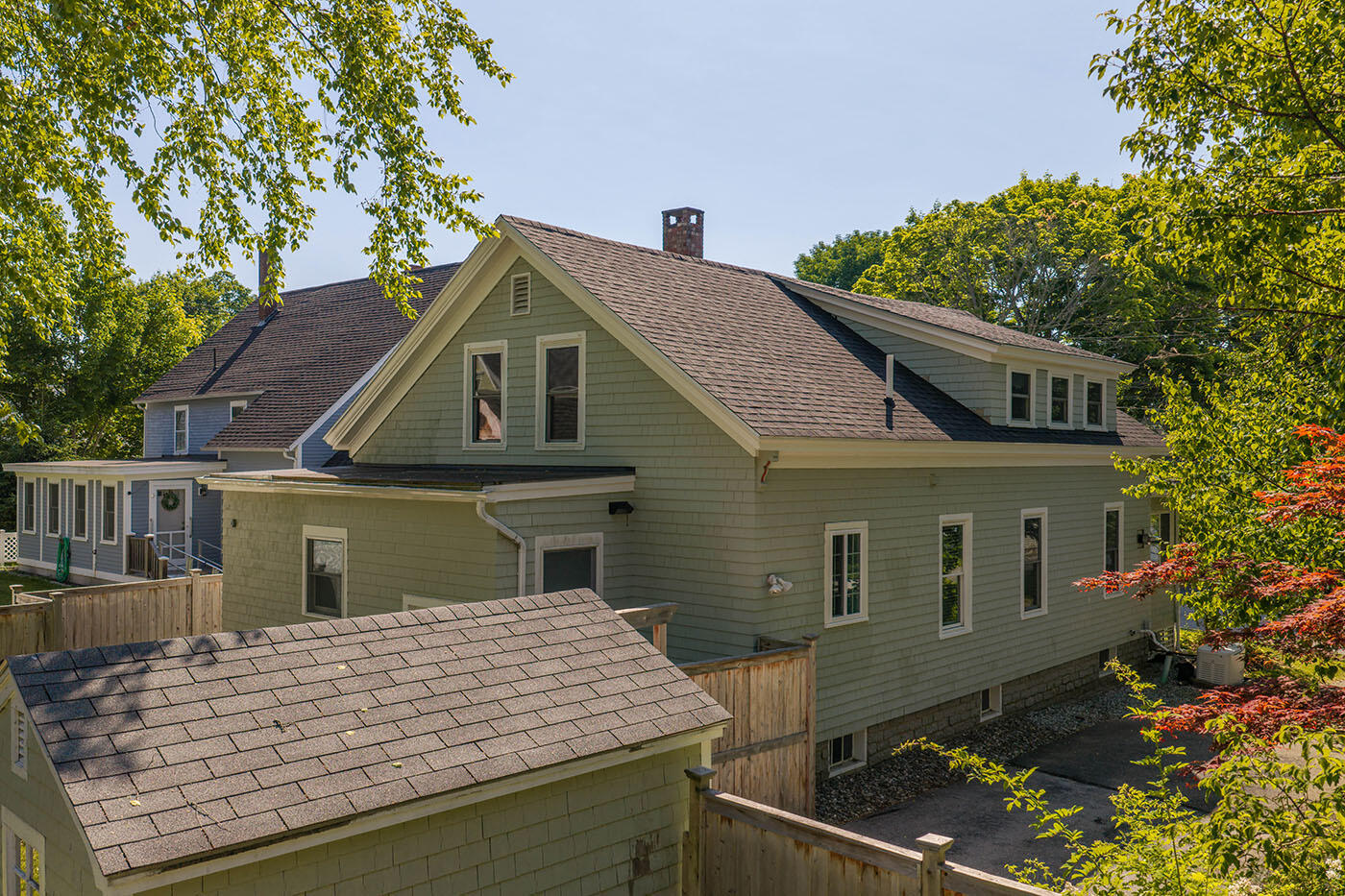 main property photo 47