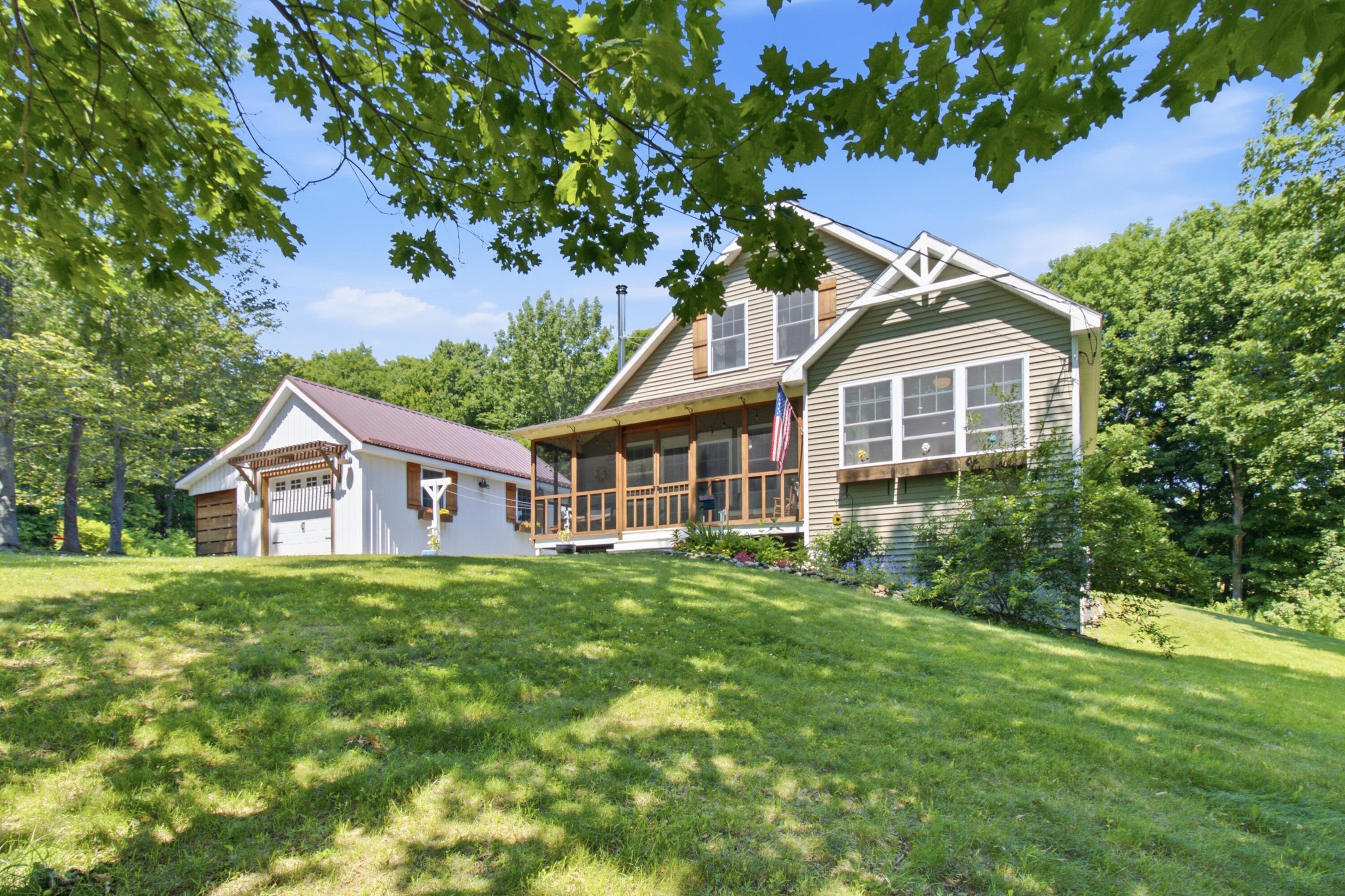 main property photo 24
