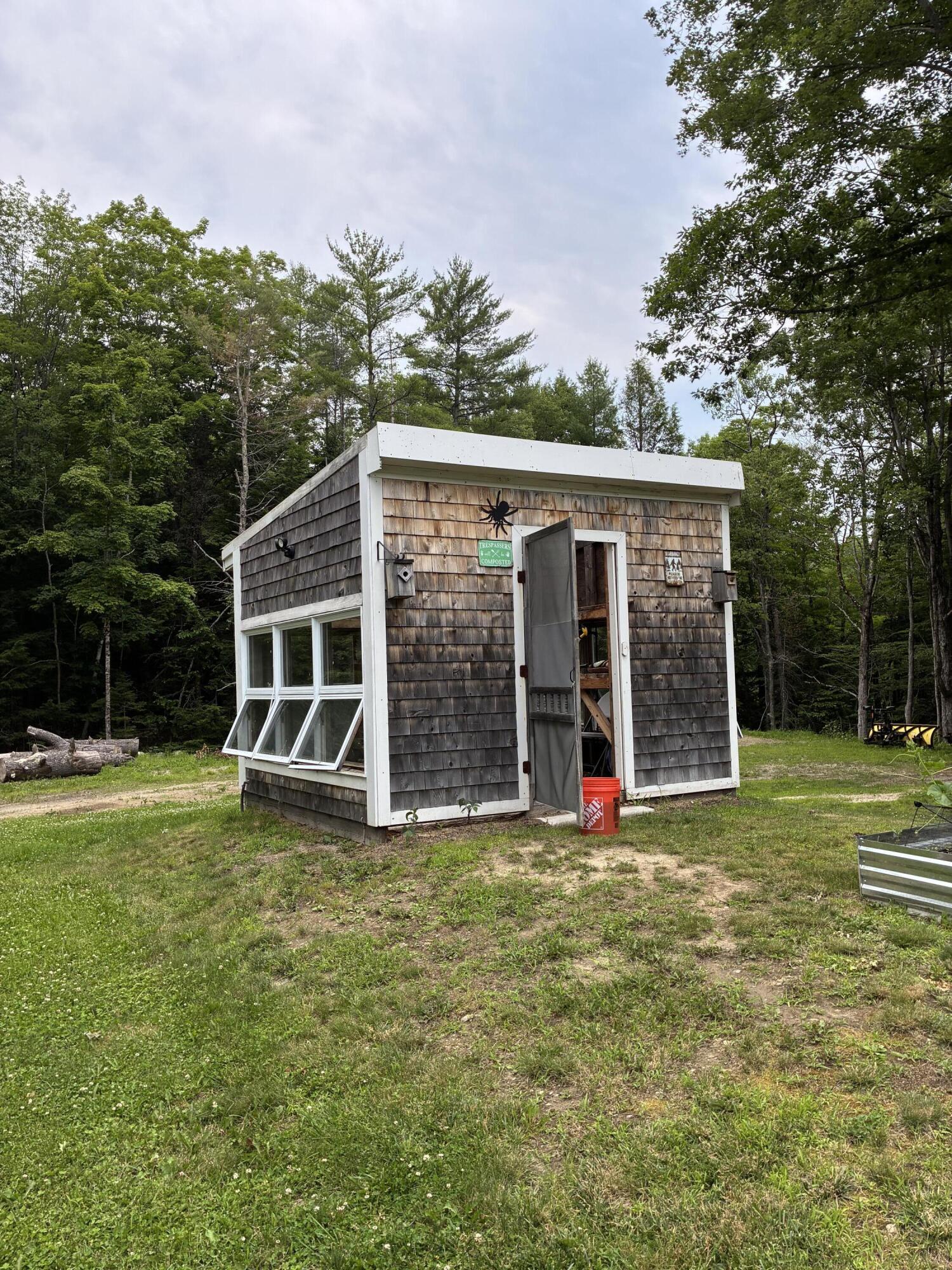 main property photo 7