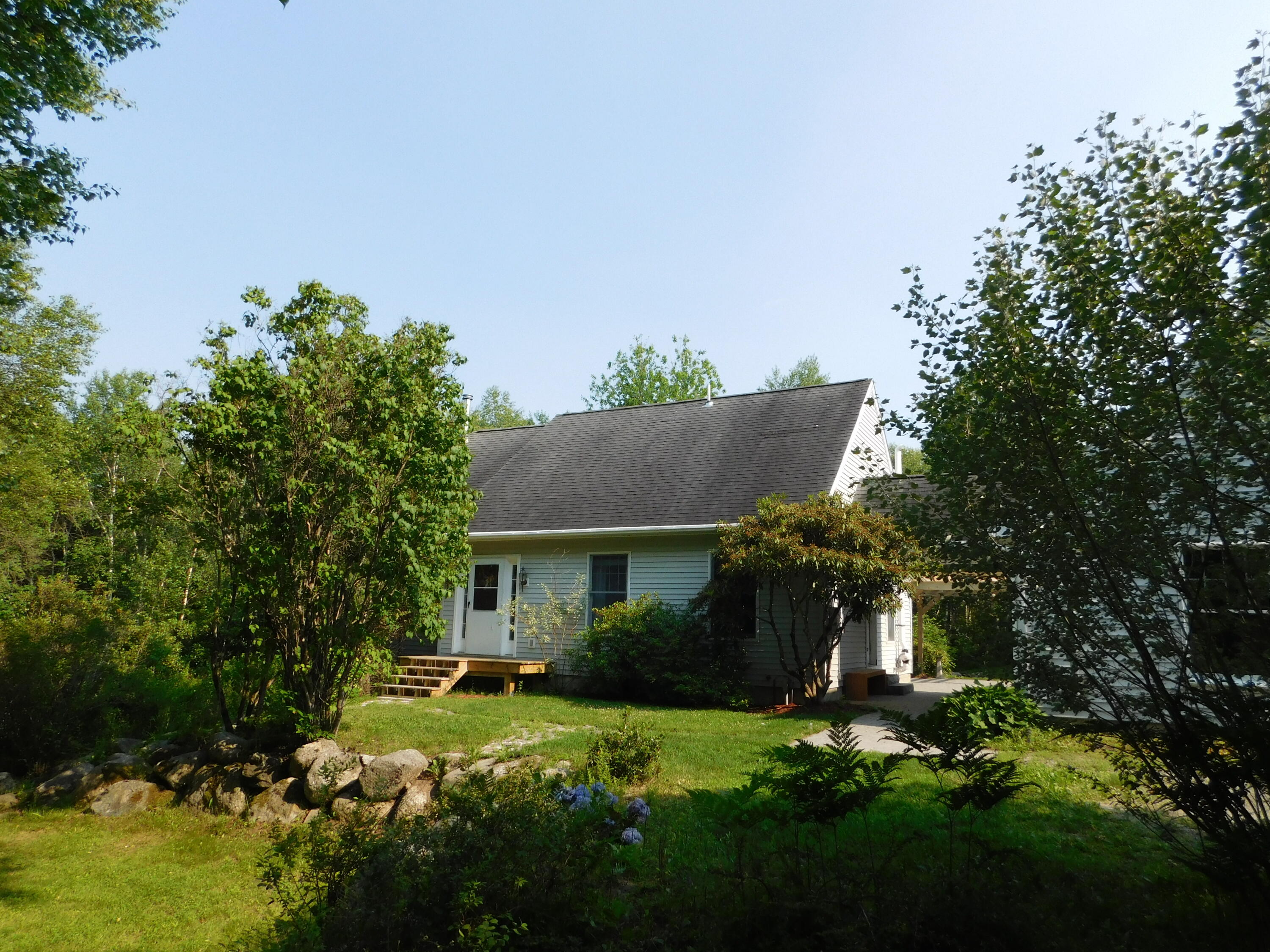 main property photo 19