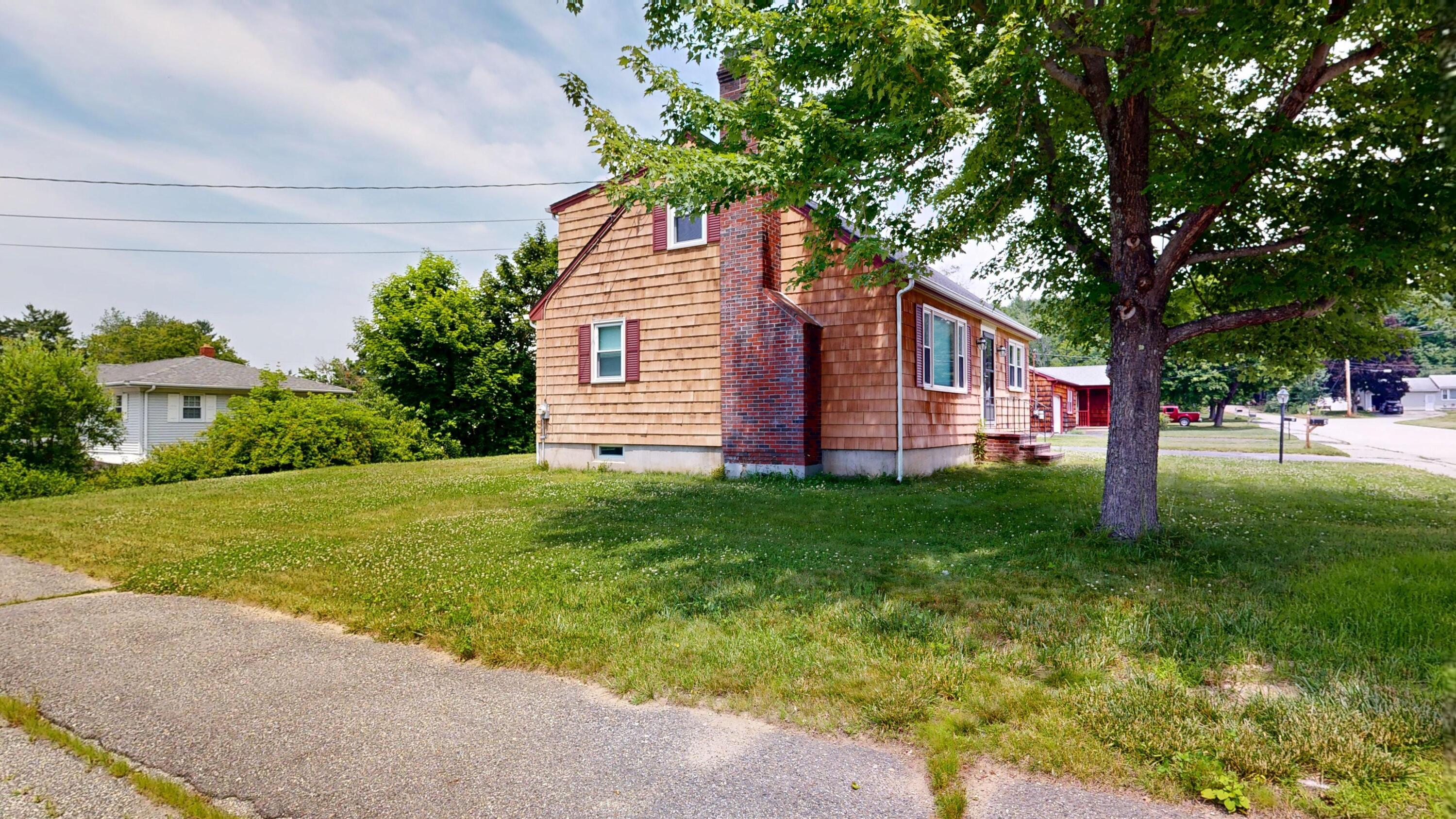 main property photo 37