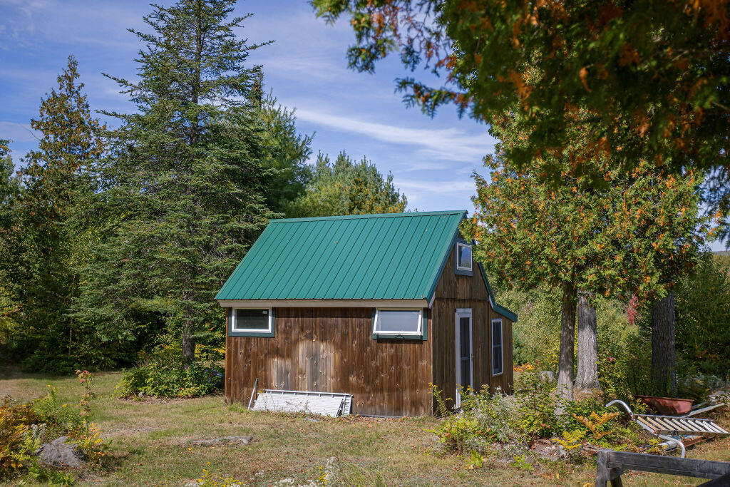 main property photo 23