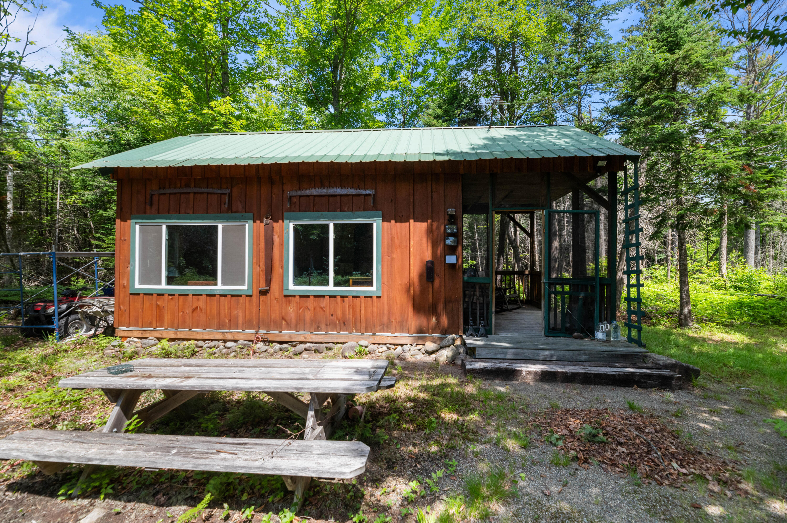 main property photo 10