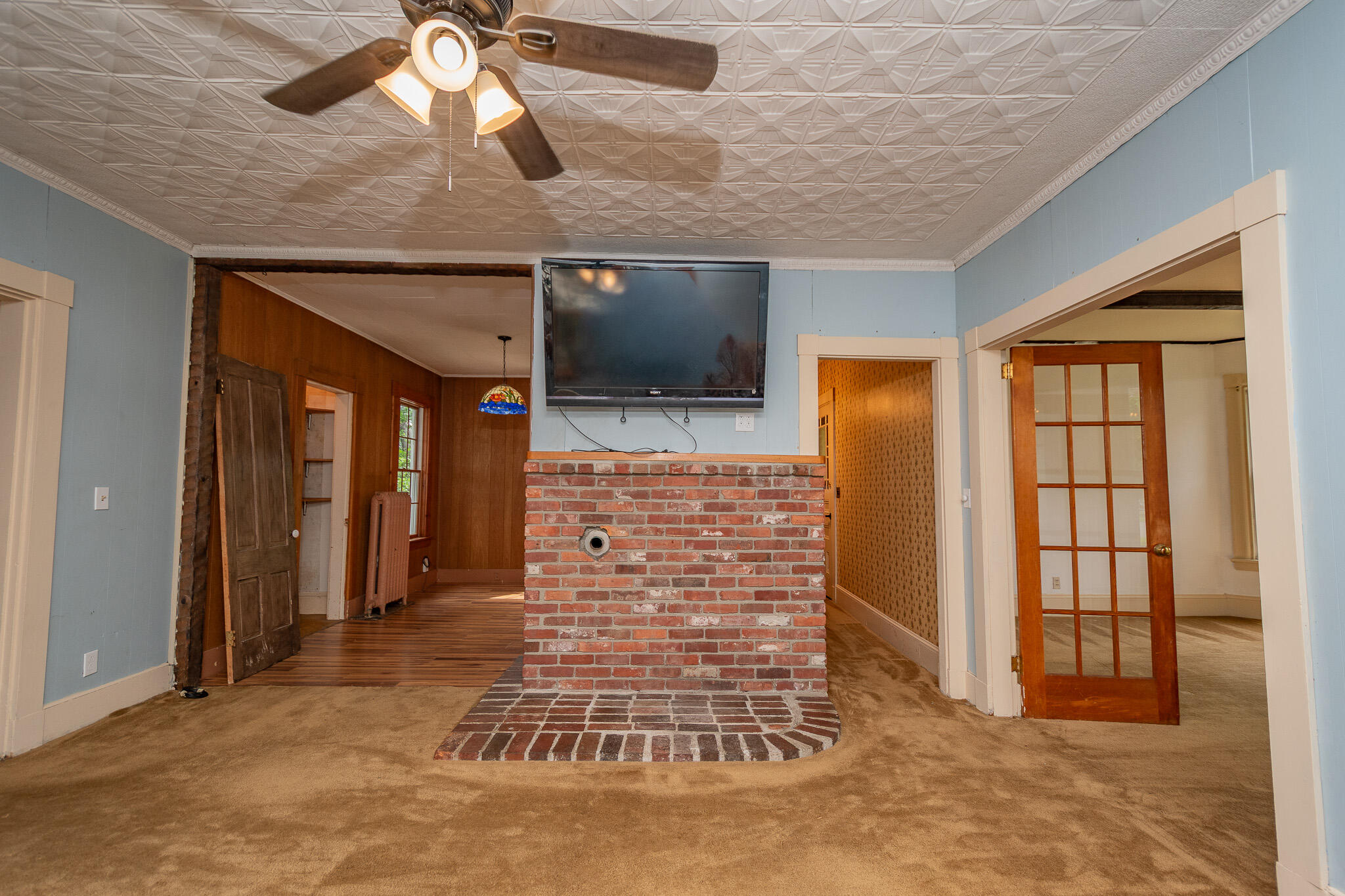 main property photo 17