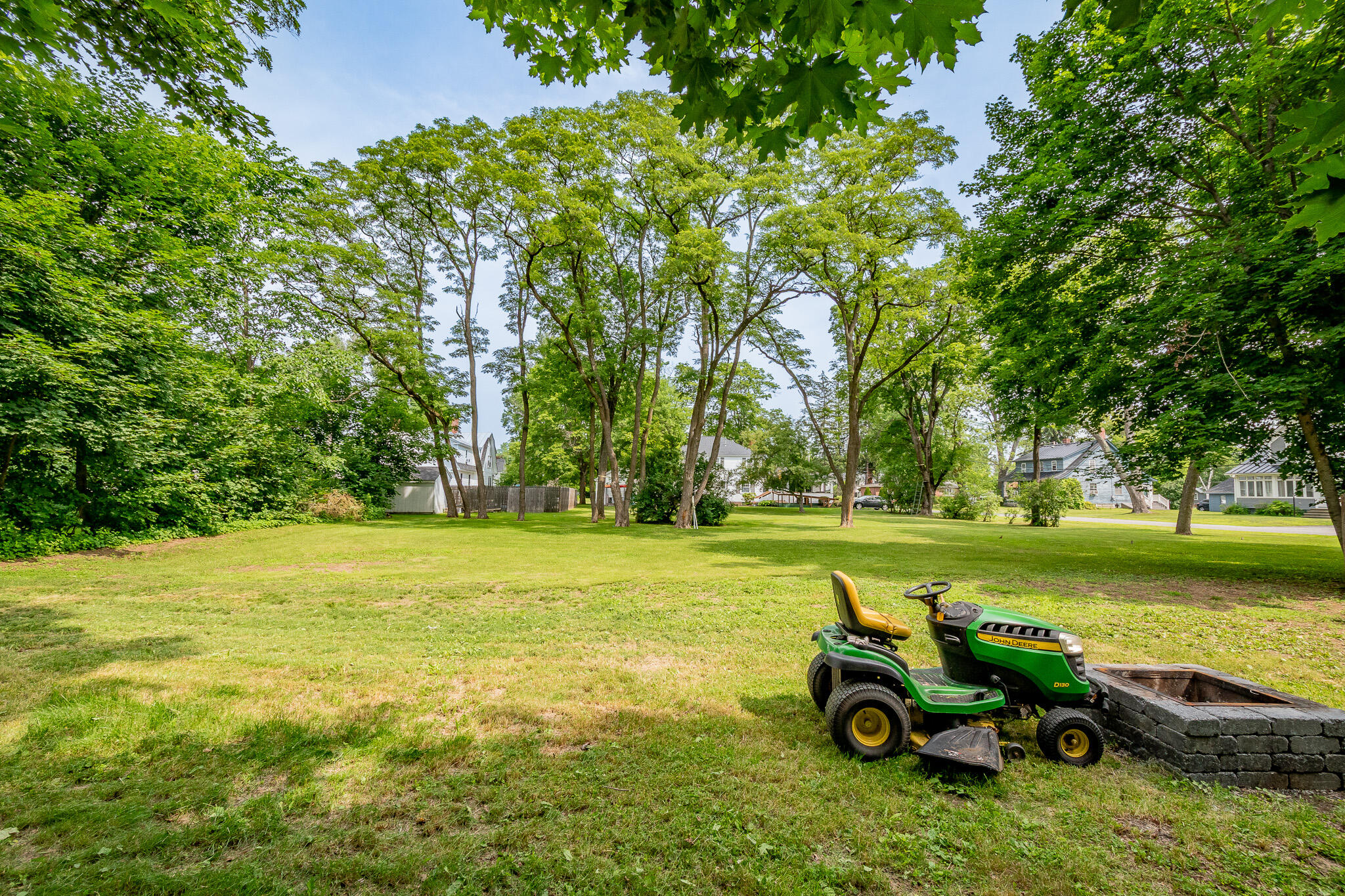 main property photo 47
