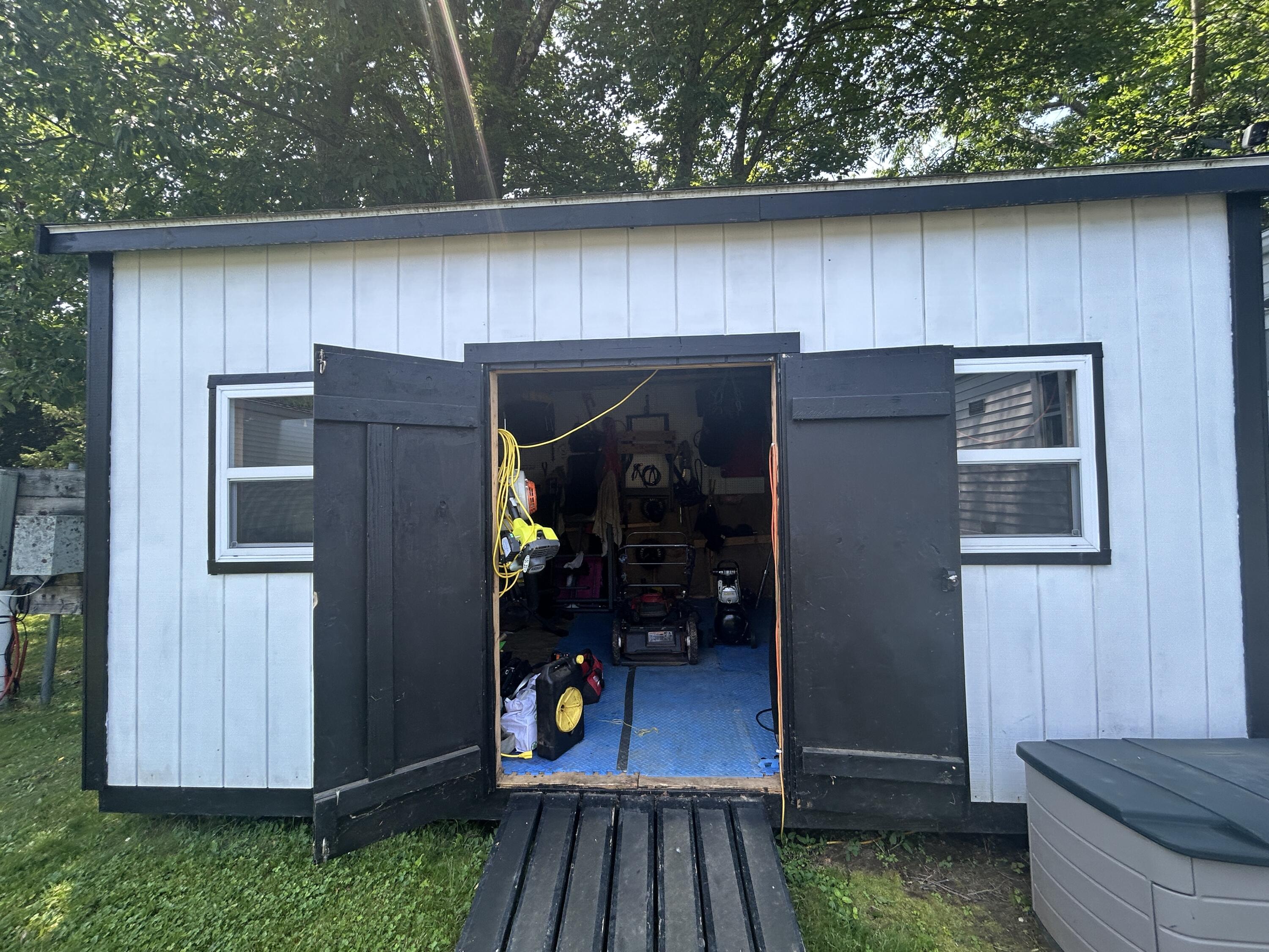 main property photo 33