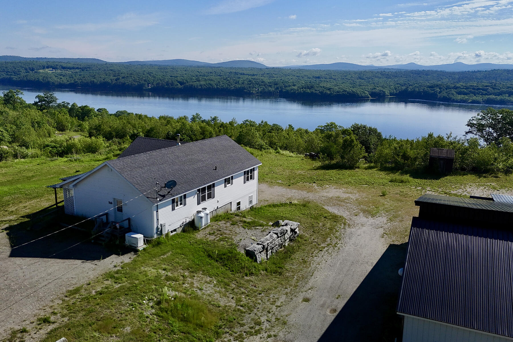 main property photo 22