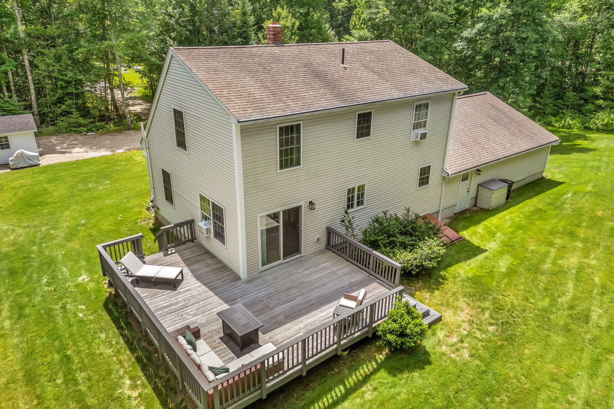 main property photo 50