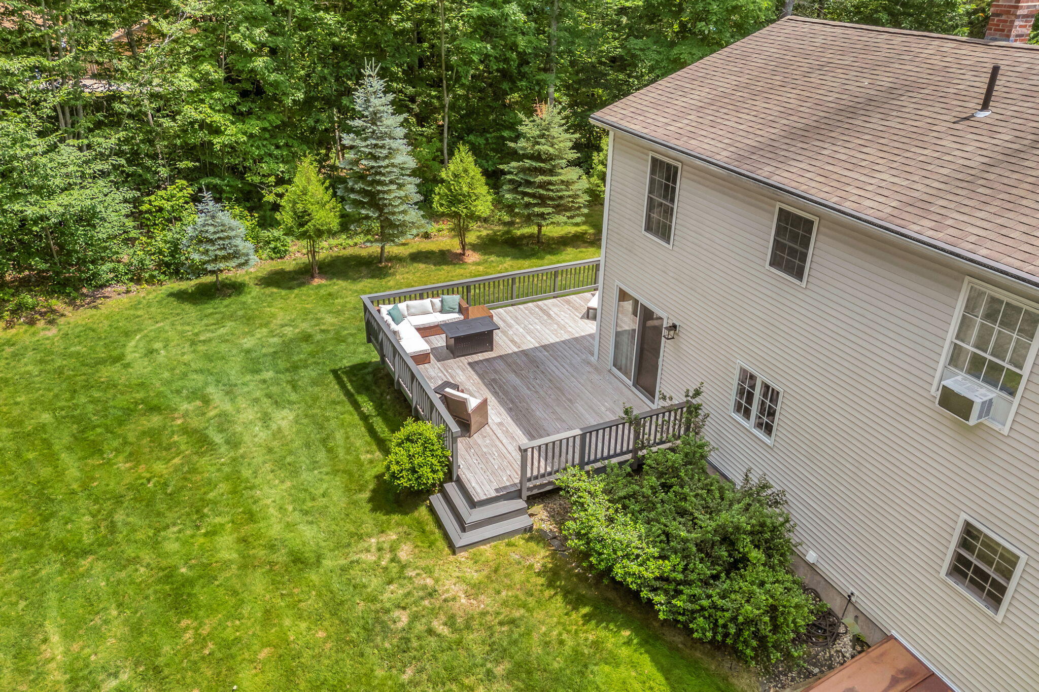 main property photo 79