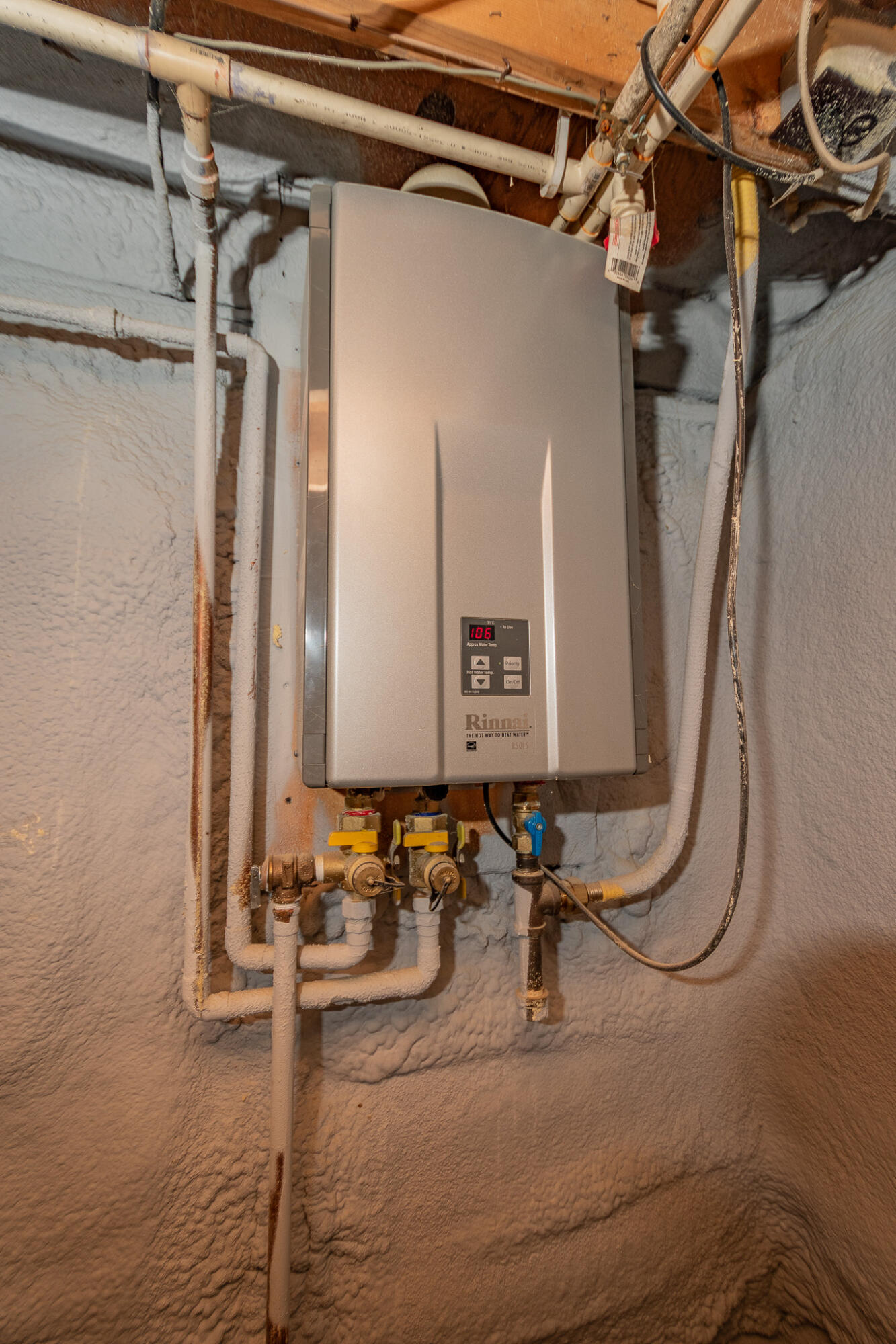 main property photo 45